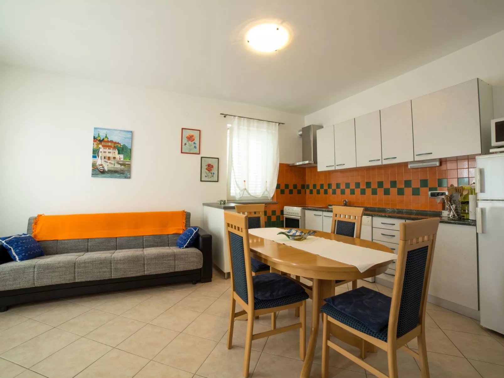 Wohnung mit Terrasse-Binnen