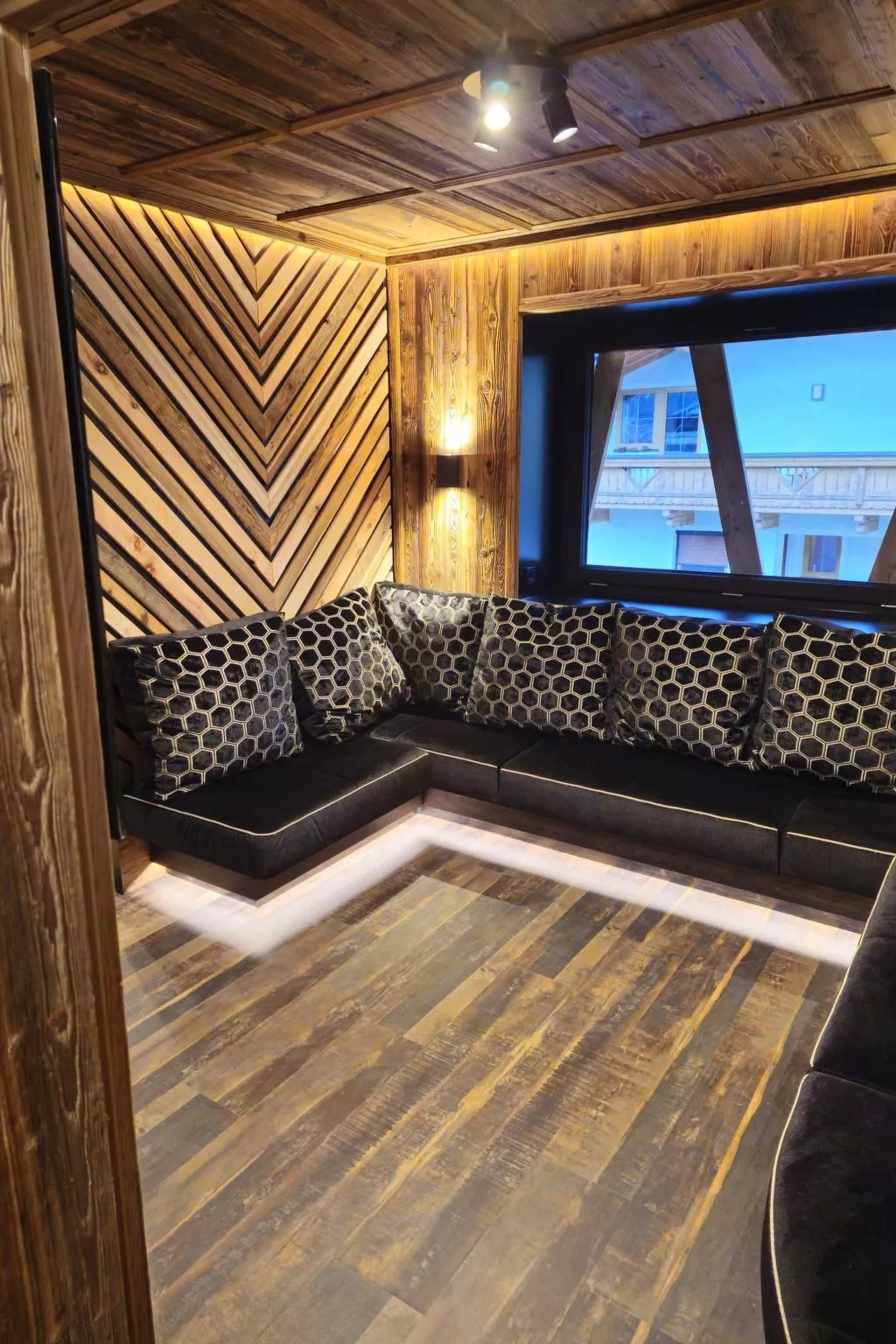 Rocking Home-Image-tags.info