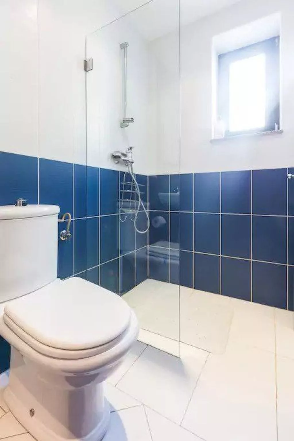 Wohnung mit Blick auf das Wasser-Binnen