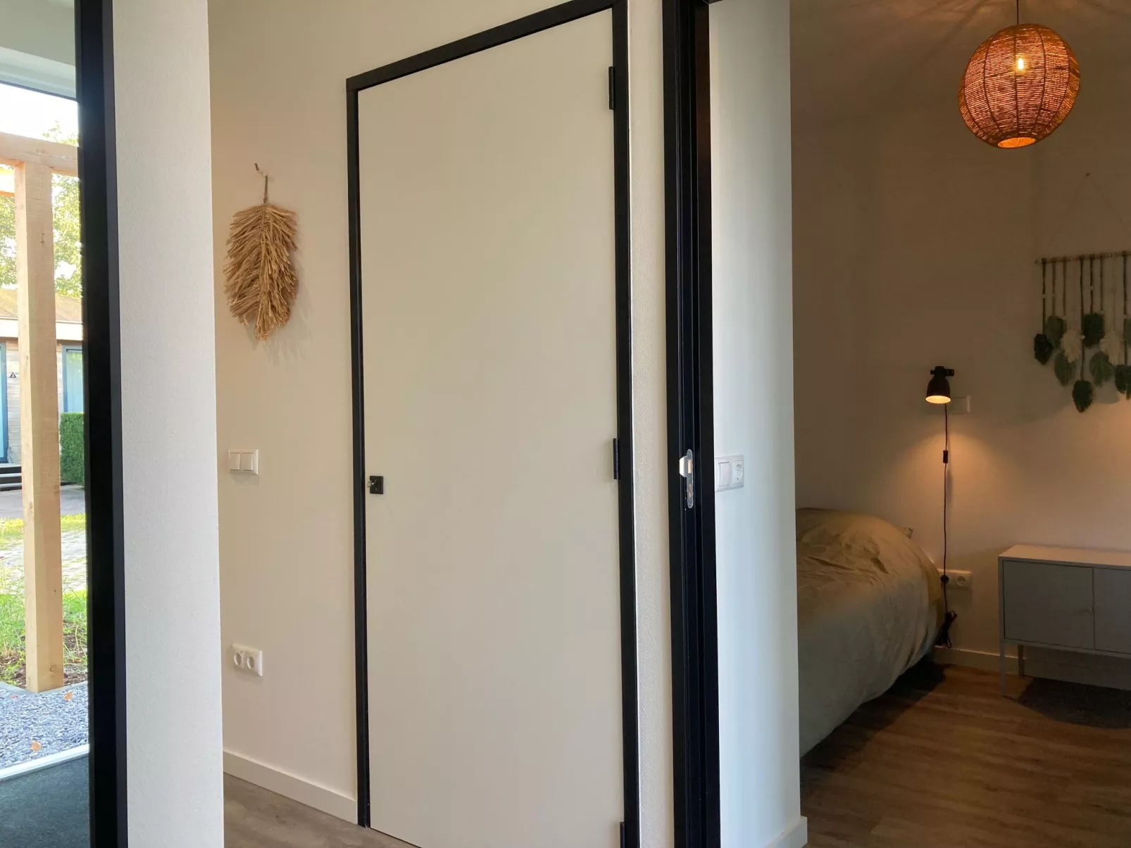 Chalet Ufergrundstück mit eigenem Angelplatz-Binnen