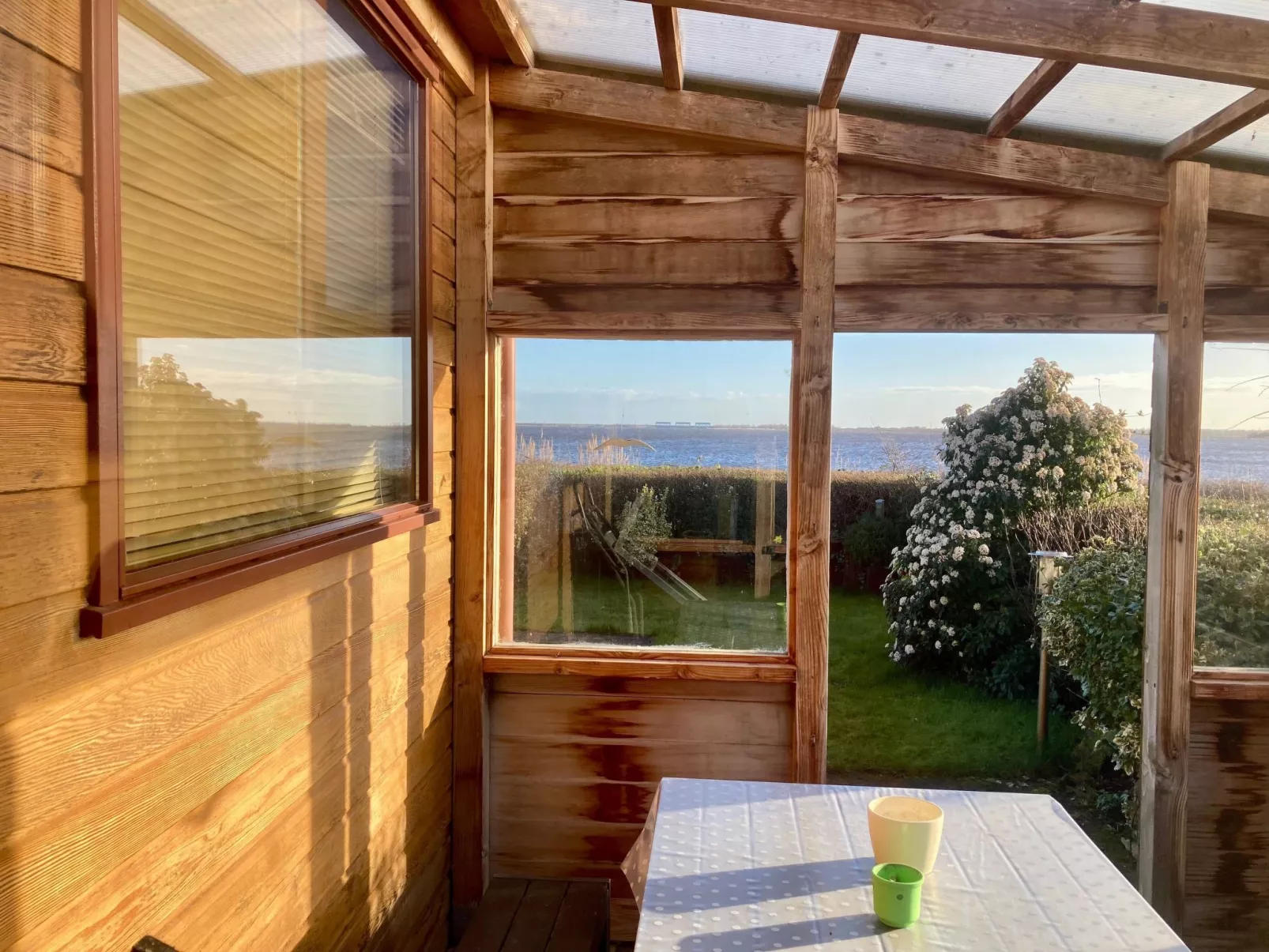 Haus Sonnenschein mit Blick auf das Lauwersmeer-Buiten