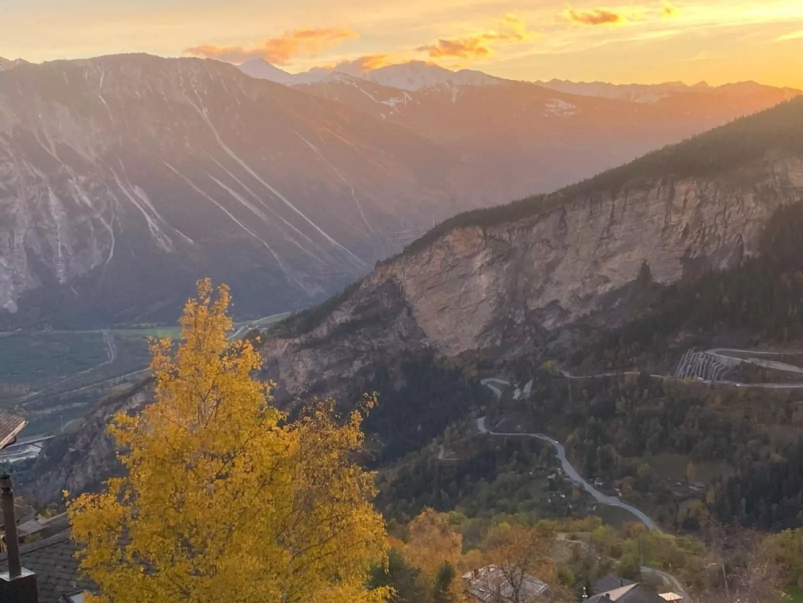 Chalet Kristall-Buiten