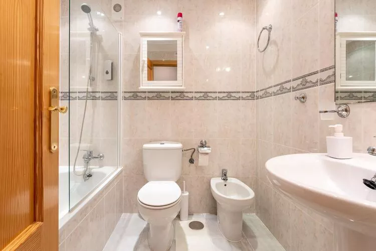 CT 212 - Rancho Miraflores - Sea Views-Badkamer