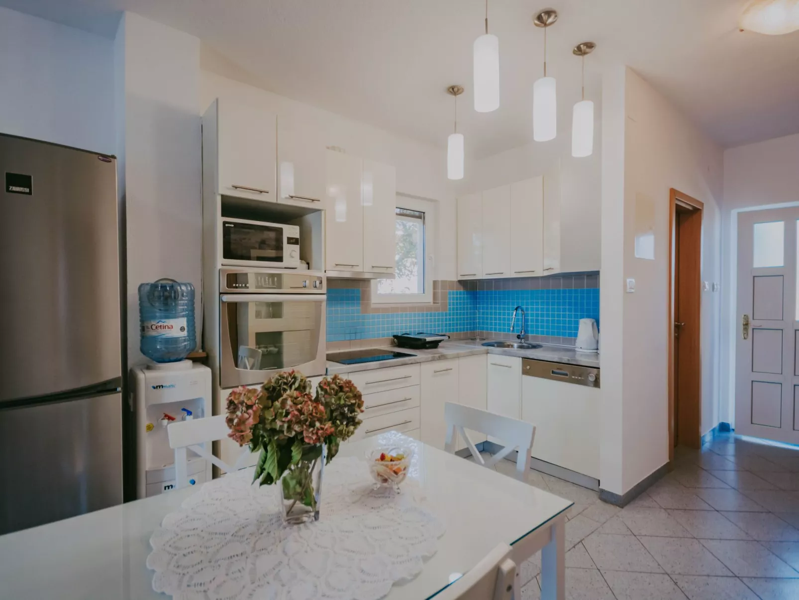 Zweistöckiges Ferienhaus Villa Dany-Binnen