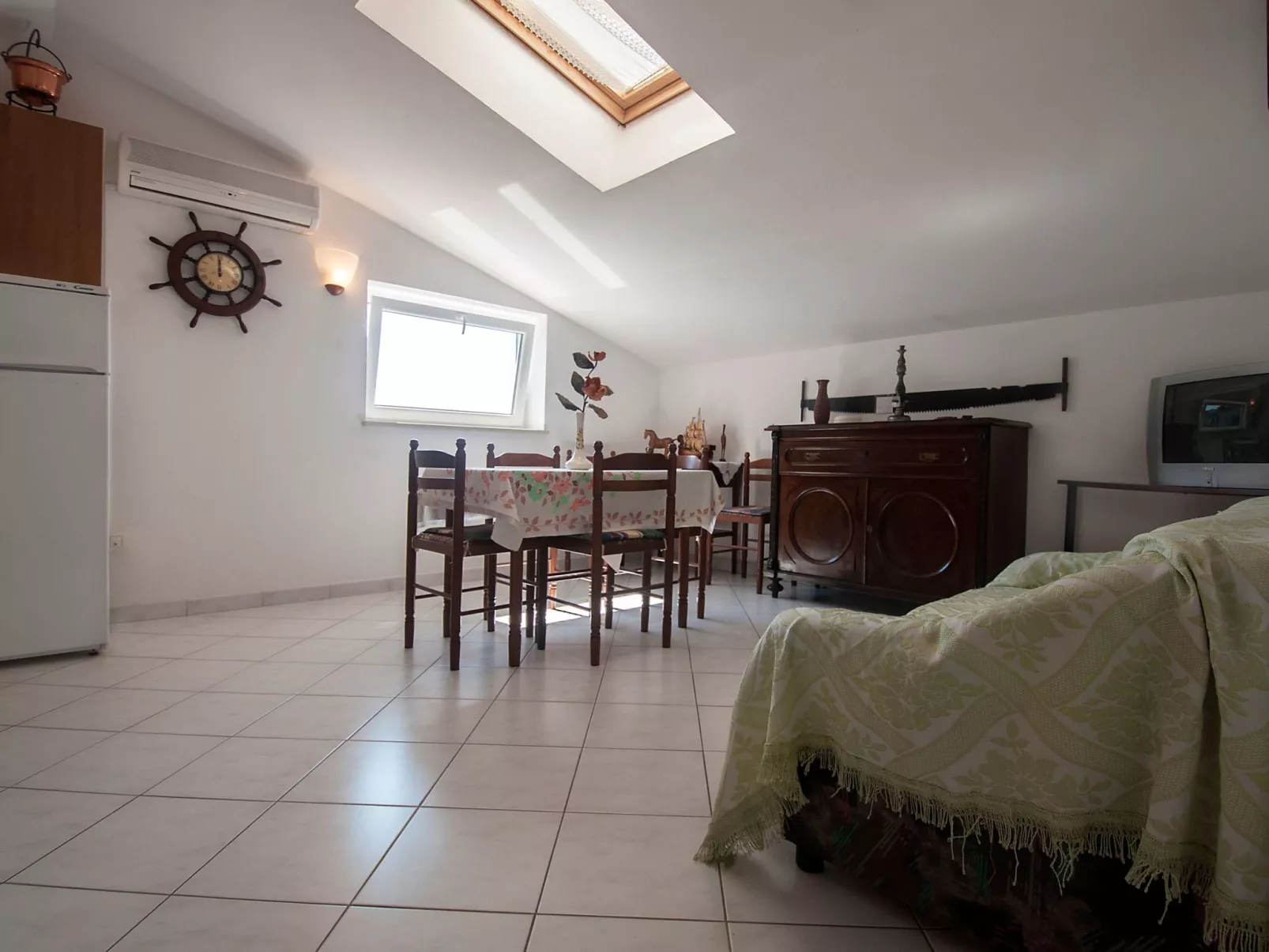 Appartement mit drei Schlafzimmern für 5 Personen in Meeresnähe-Binnen