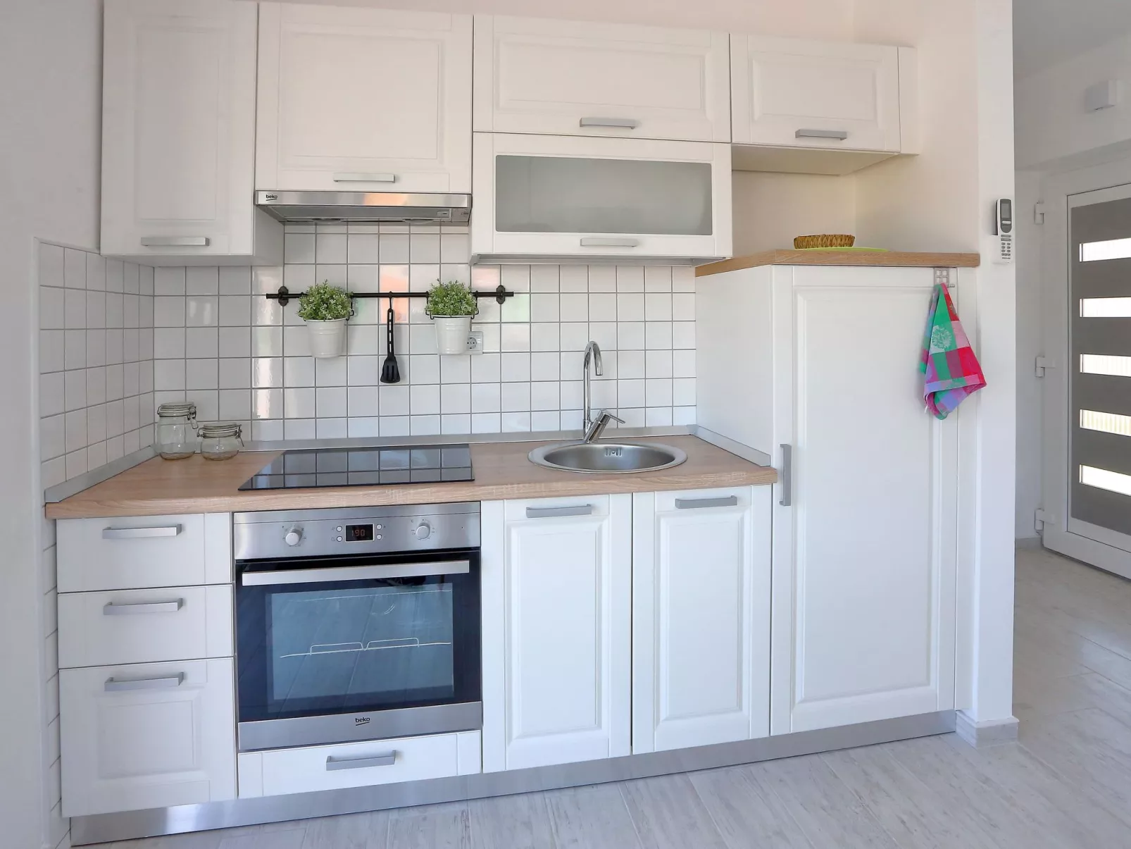 Große Wohnung in Bibinje mit Möblierter Terrasse-Image-tags.info