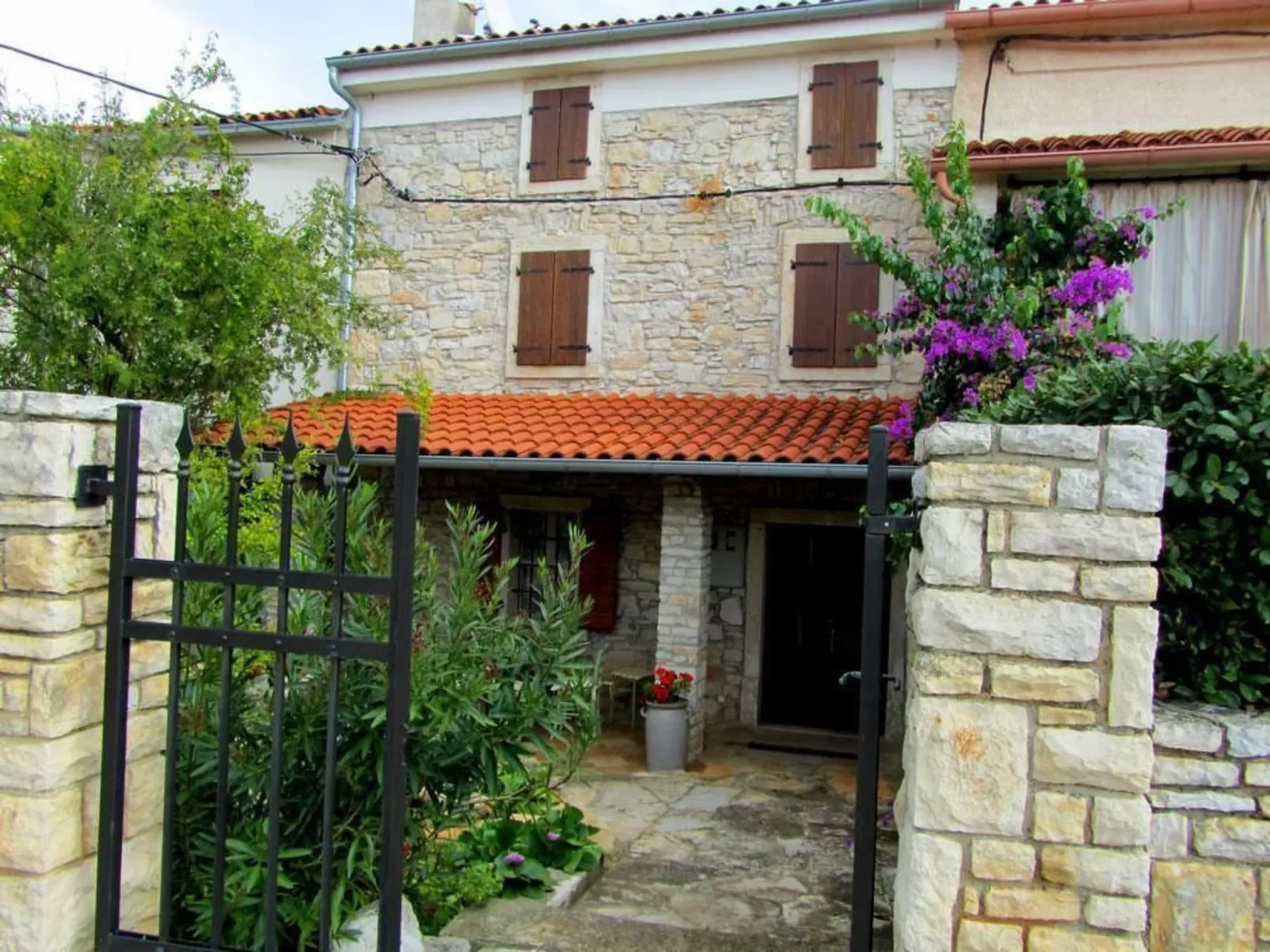 'Adri' mit Wasserblick