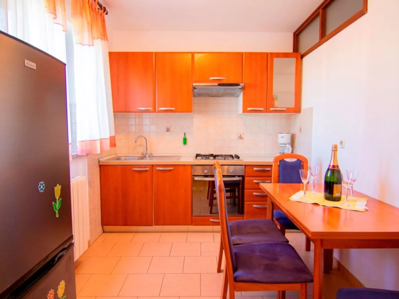 In Stinjan, 600m vom Strand entfernt-Binnen