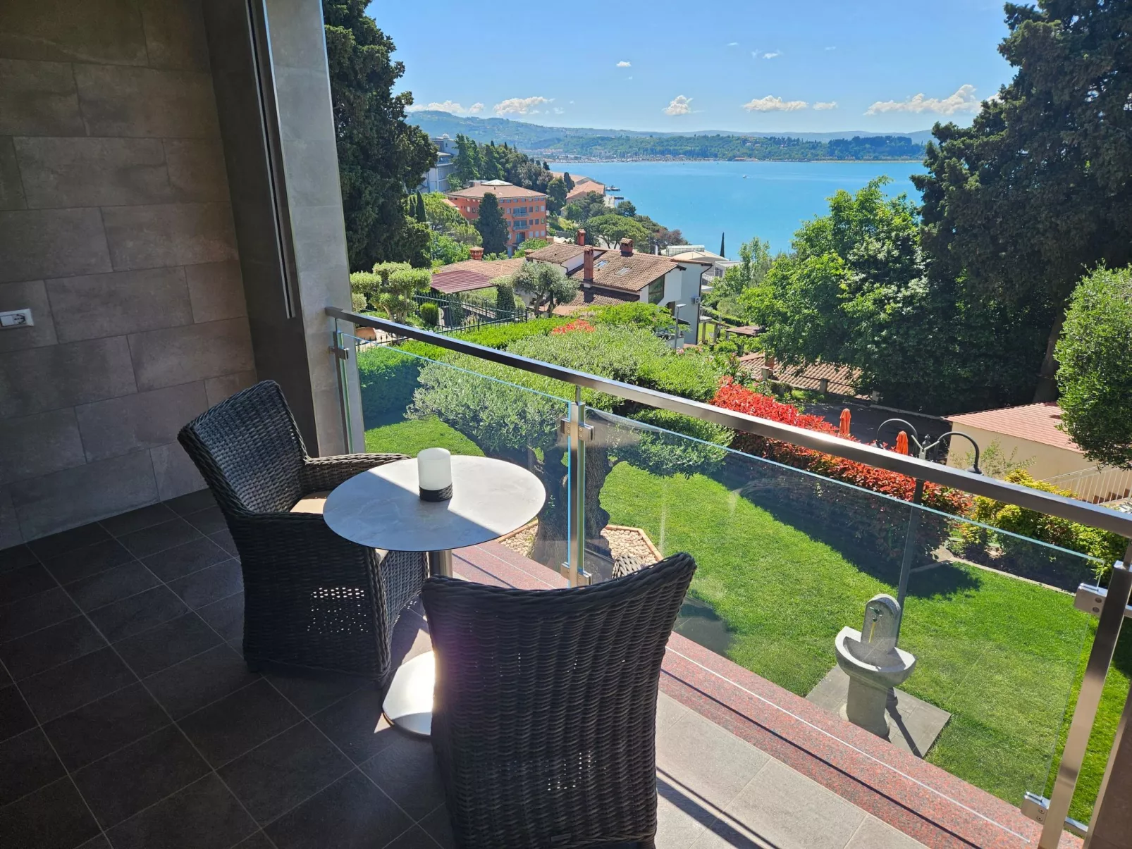 Appartement Deluxe mit Balkon und Meerblick