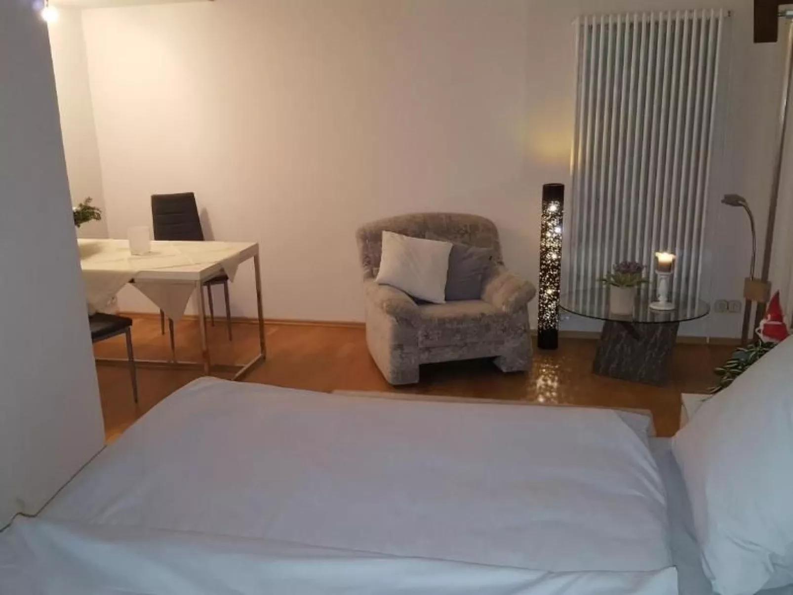 Private Ferienwohnung in Nordenham mit großem Garten-Binnen