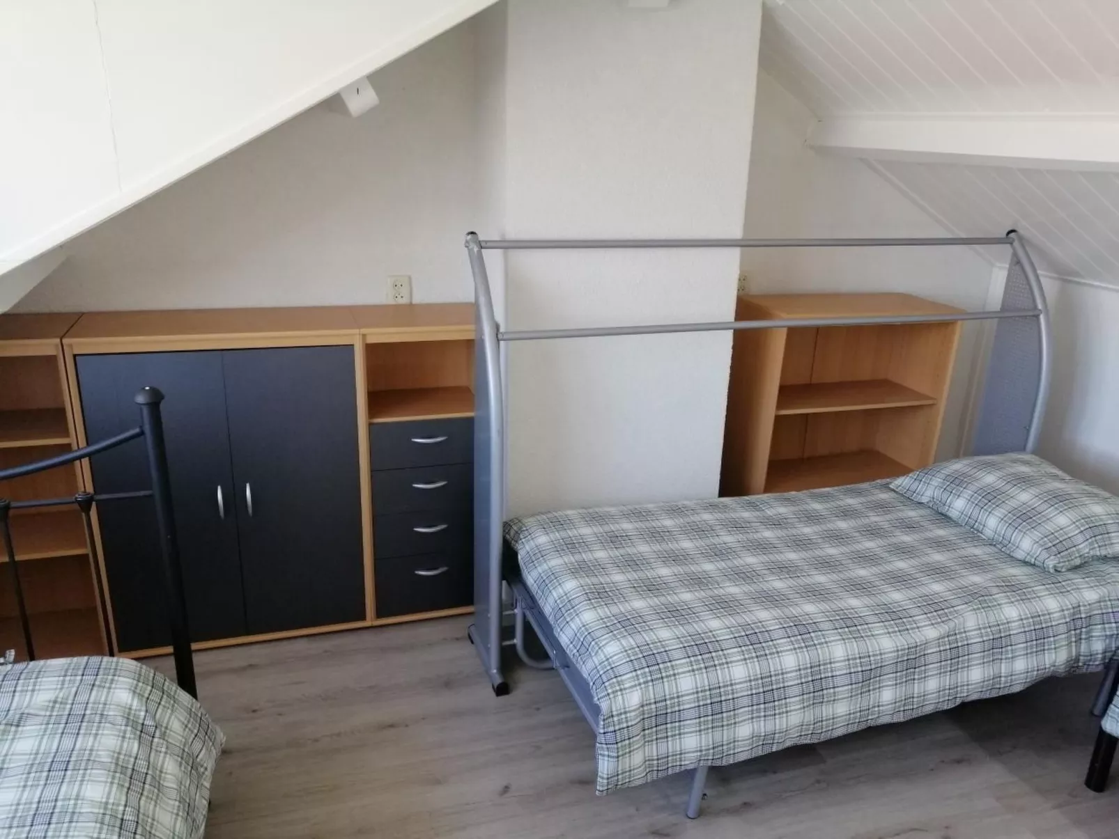 "Emmastraat" mit Terrasse-Binnen