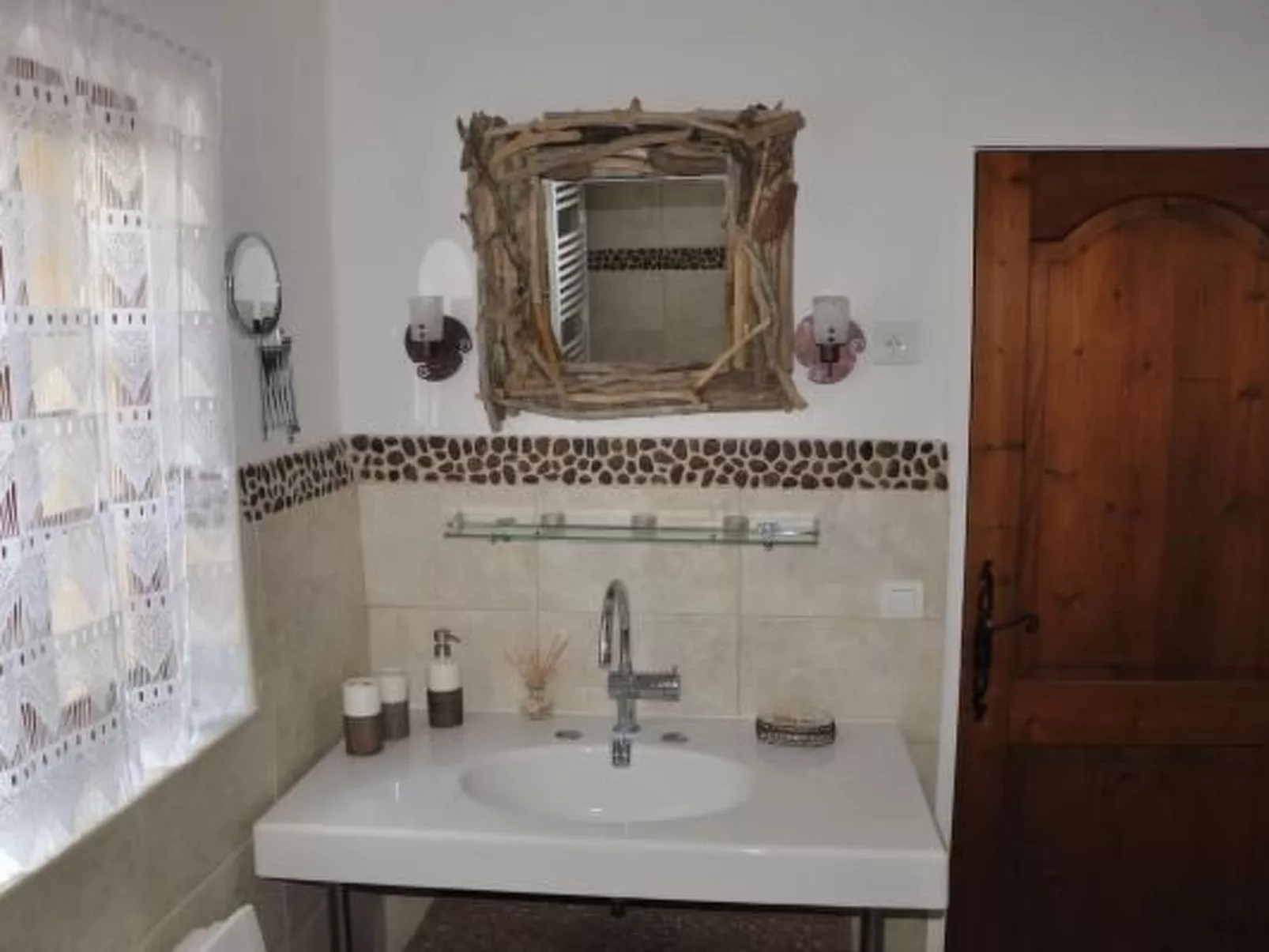 "Haus der Olivenbäume"-Binnen