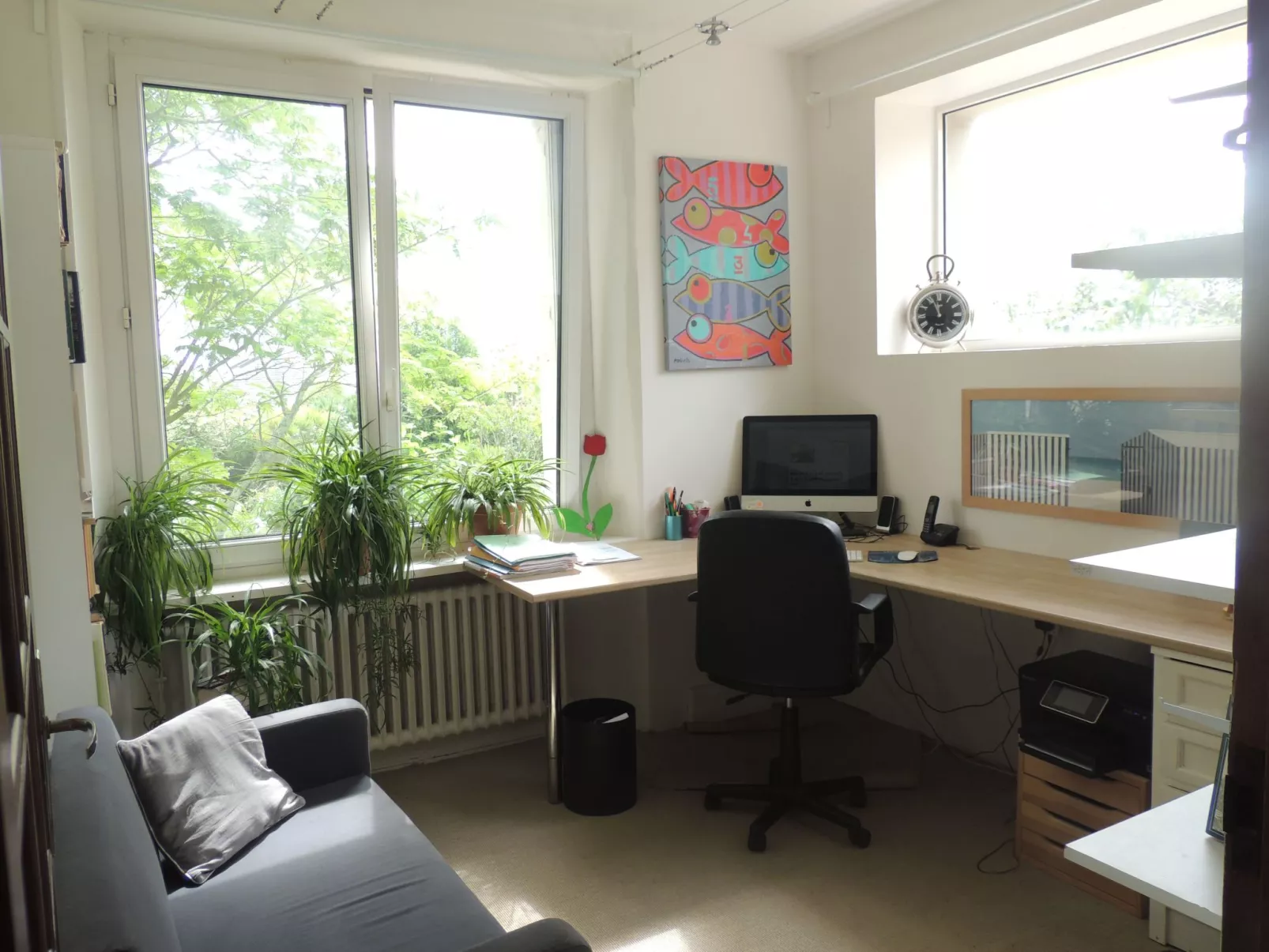 Großes Familienhaus mit schön angelegtem Garten-Binnen