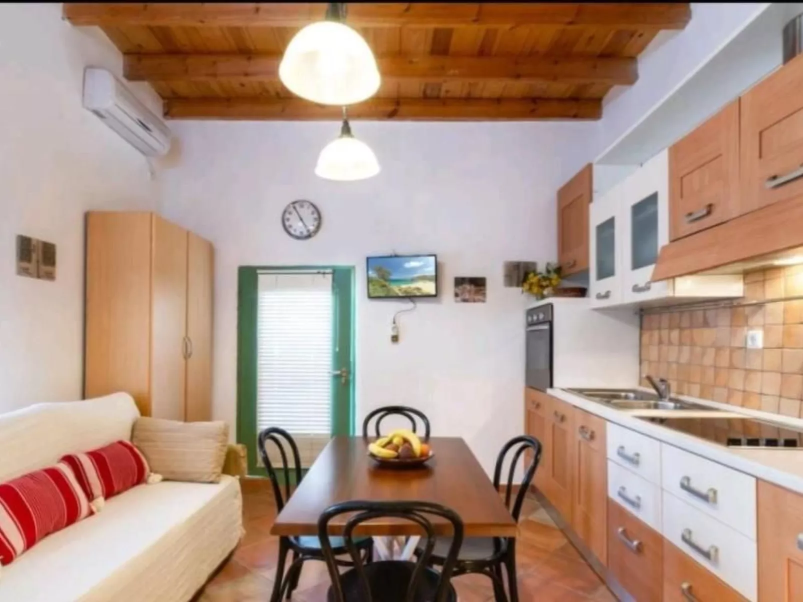 Mit Blick auf das Wasser