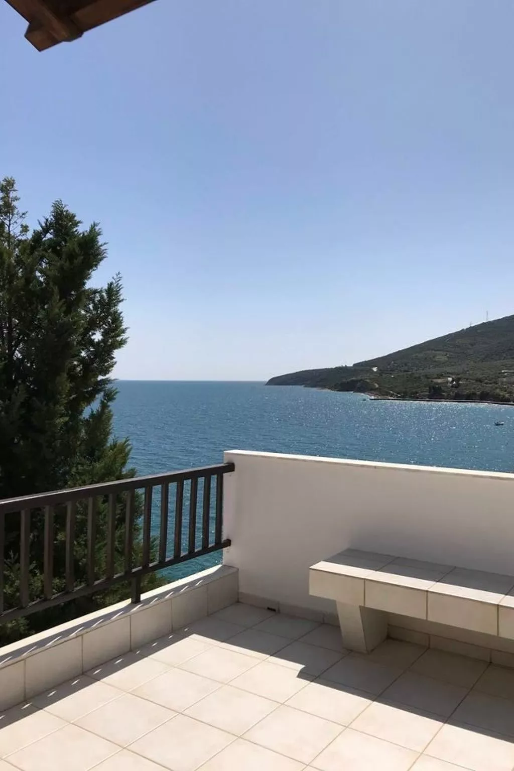 Geräumiges Ferienhaus in Chania mit Meerblick-Buiten