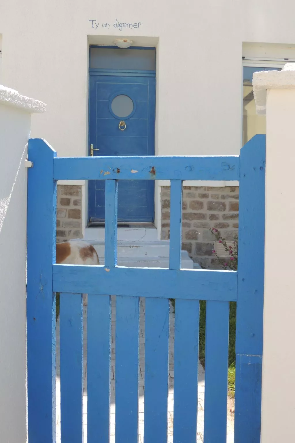 Charmantes Haus mit Garten, 200m vom Strand entfernt-Buiten