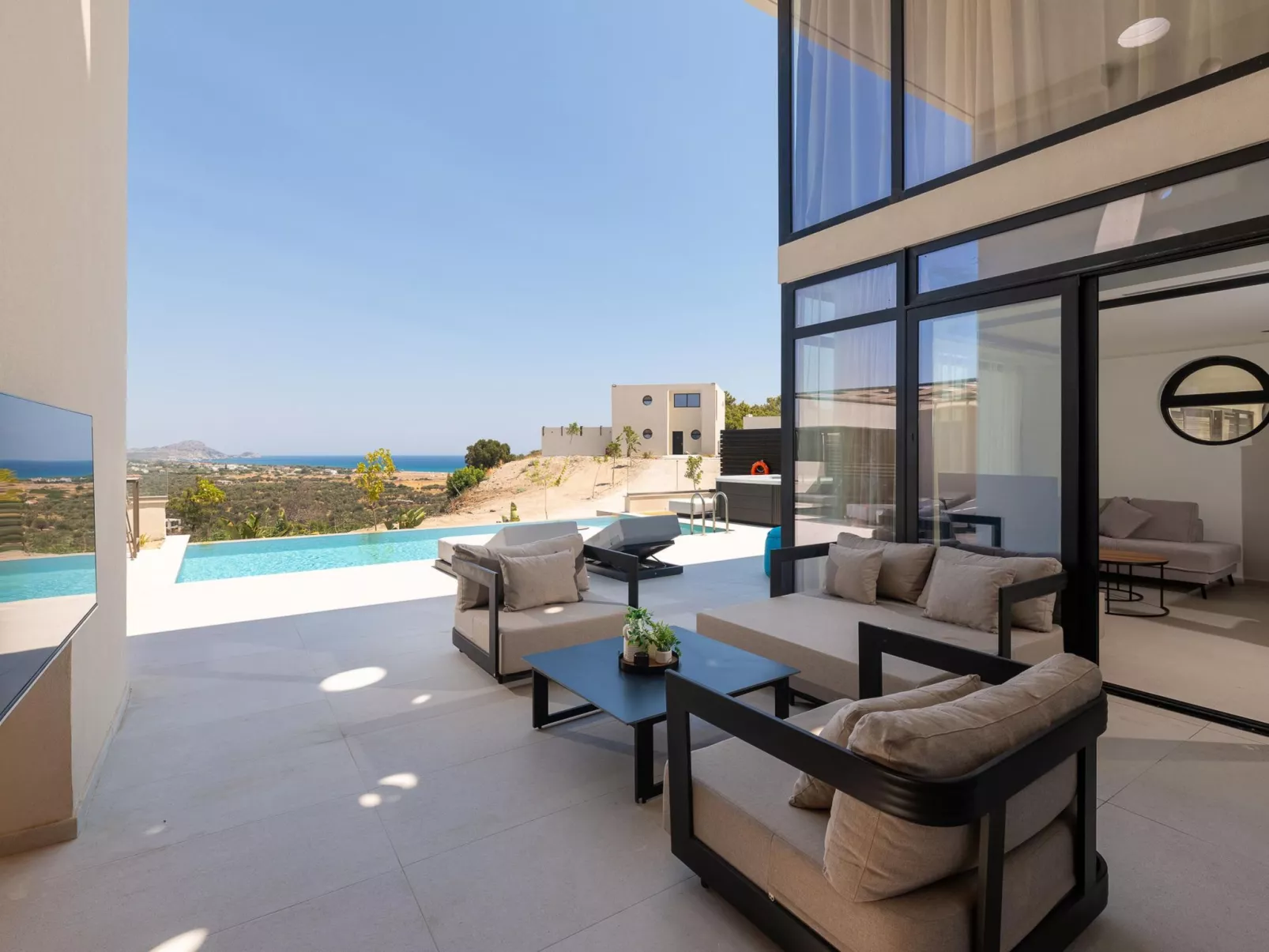 Trapezia Luxury Living - Diamond