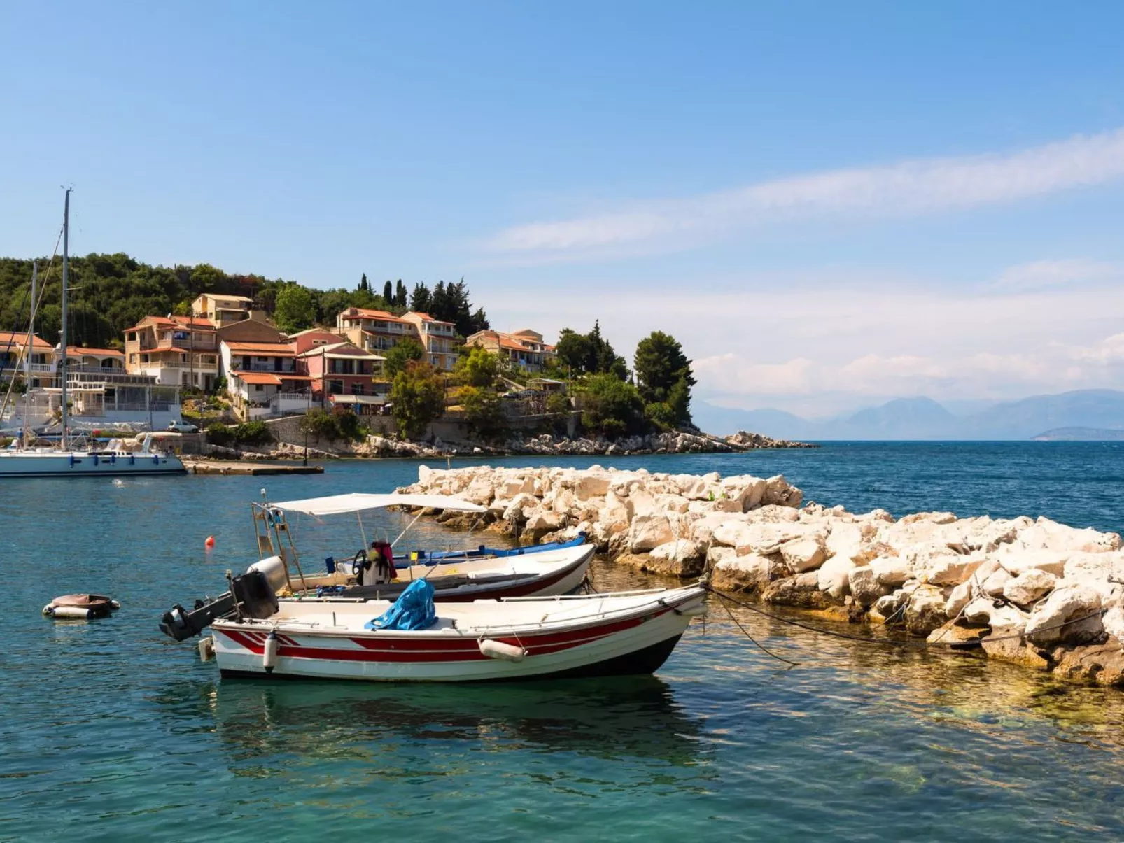 Stilvolle Erdgeschosswohnung Wave Dio in Kassiopi-Image-tags.info