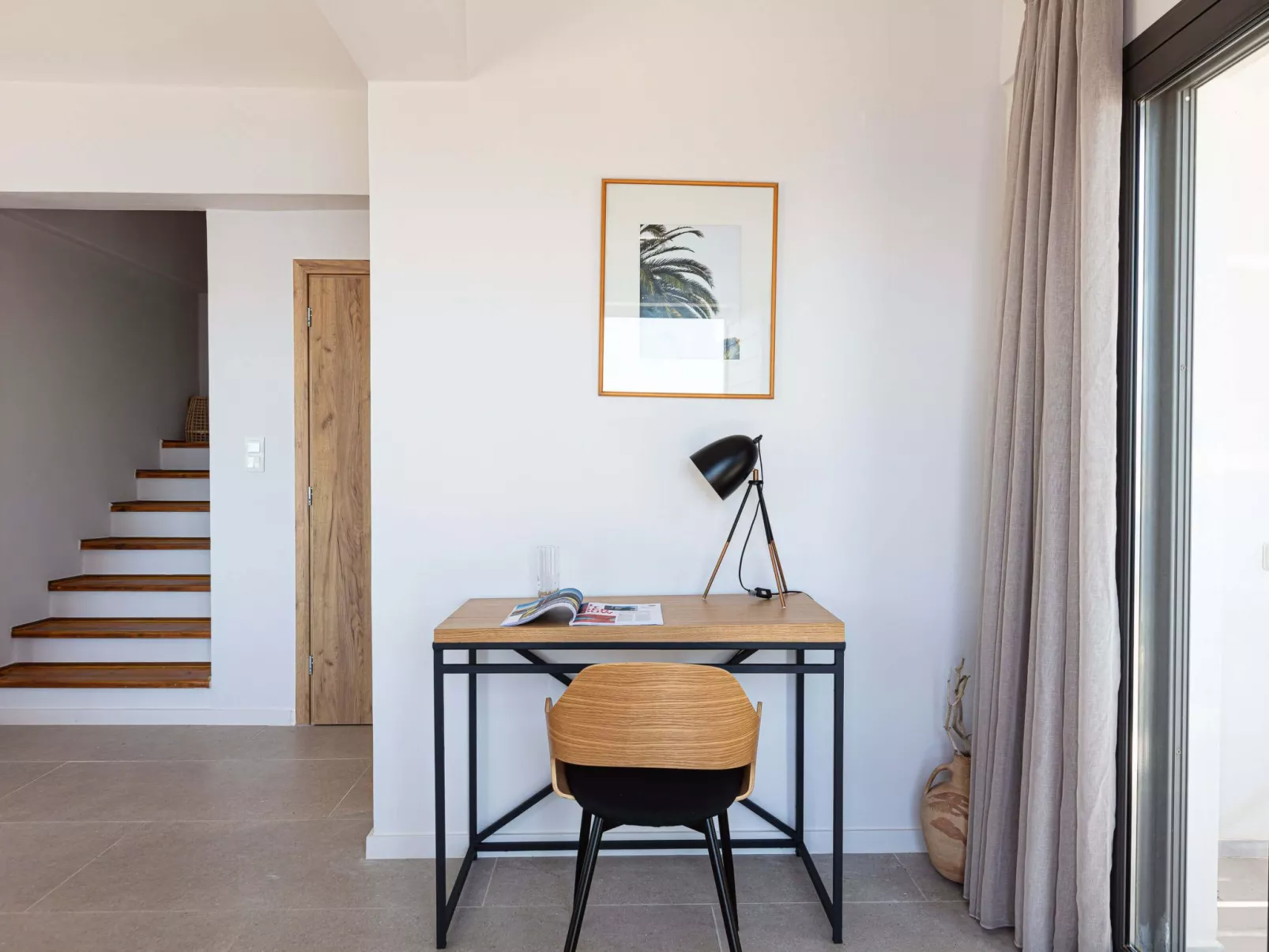 Villa Spiros ist eine renovierte Vermietung voll - Binnen