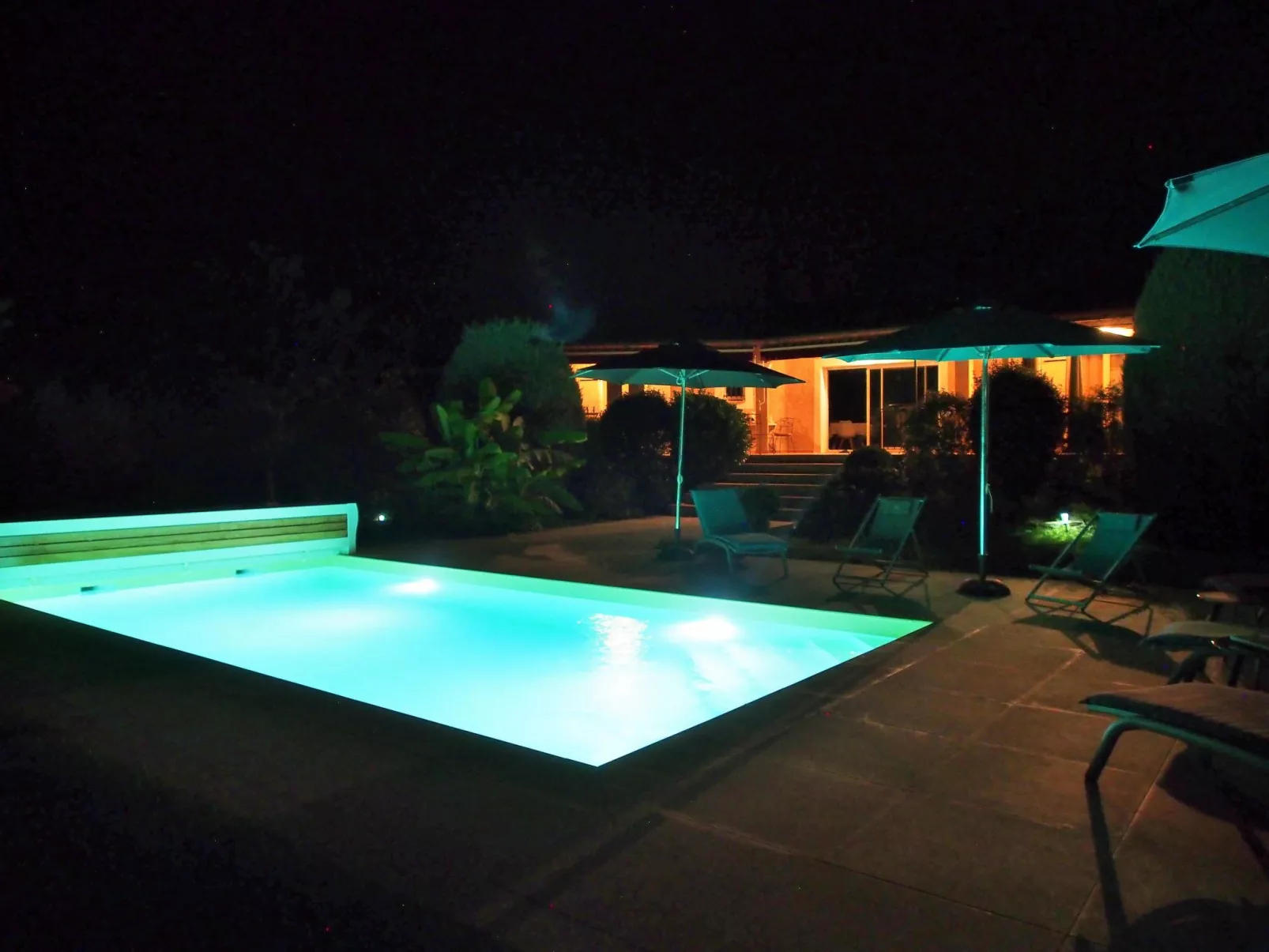 Urlaub im Süden zwischen Meer und Bergen-Buiten