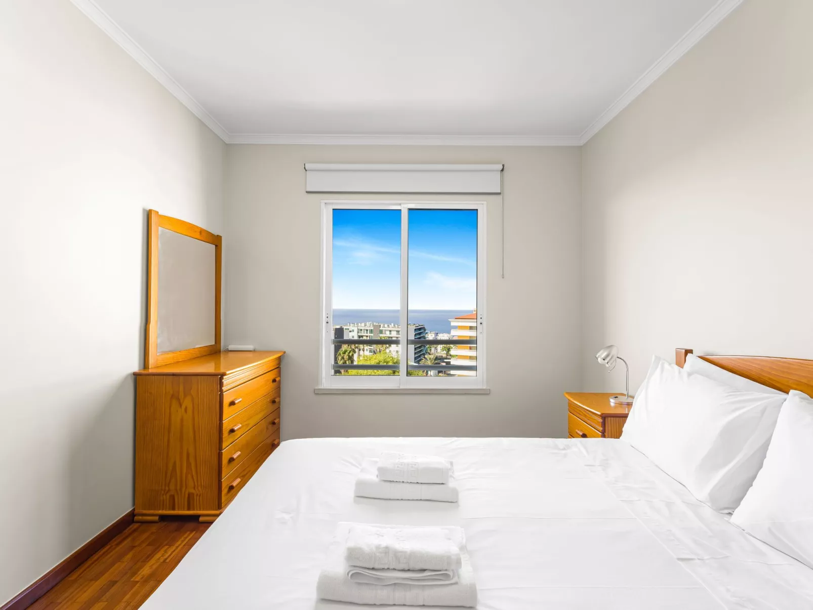 Tulipa Apartment Top-Binnen