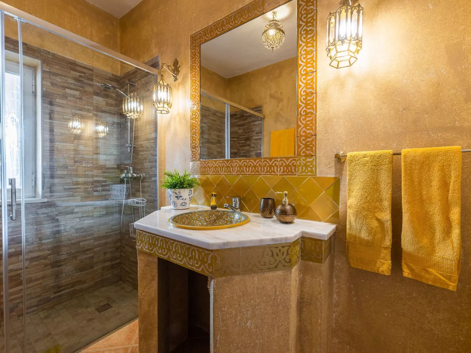 Villa Oasis Galé - privater Pool, Klimaanlage-Binnen