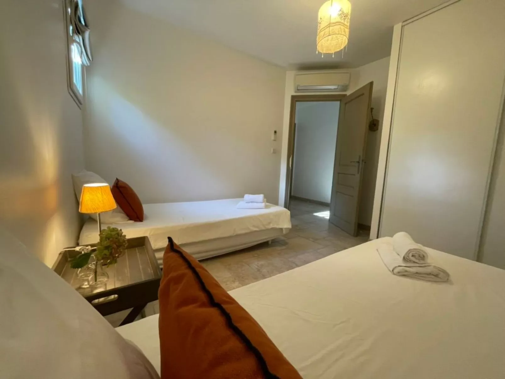 Klimatisierte Wohnung mit Garten-Image-tags.info