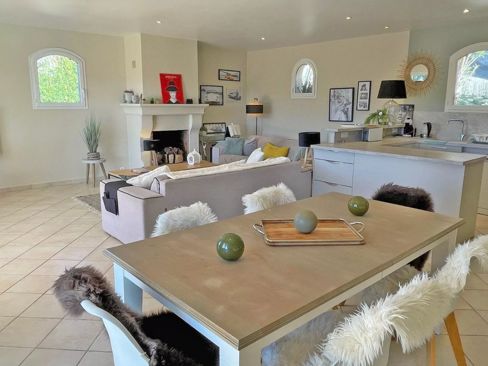 Villa Clair de Lune - Privates Schwimmbad - Jacuzzi-Binnen