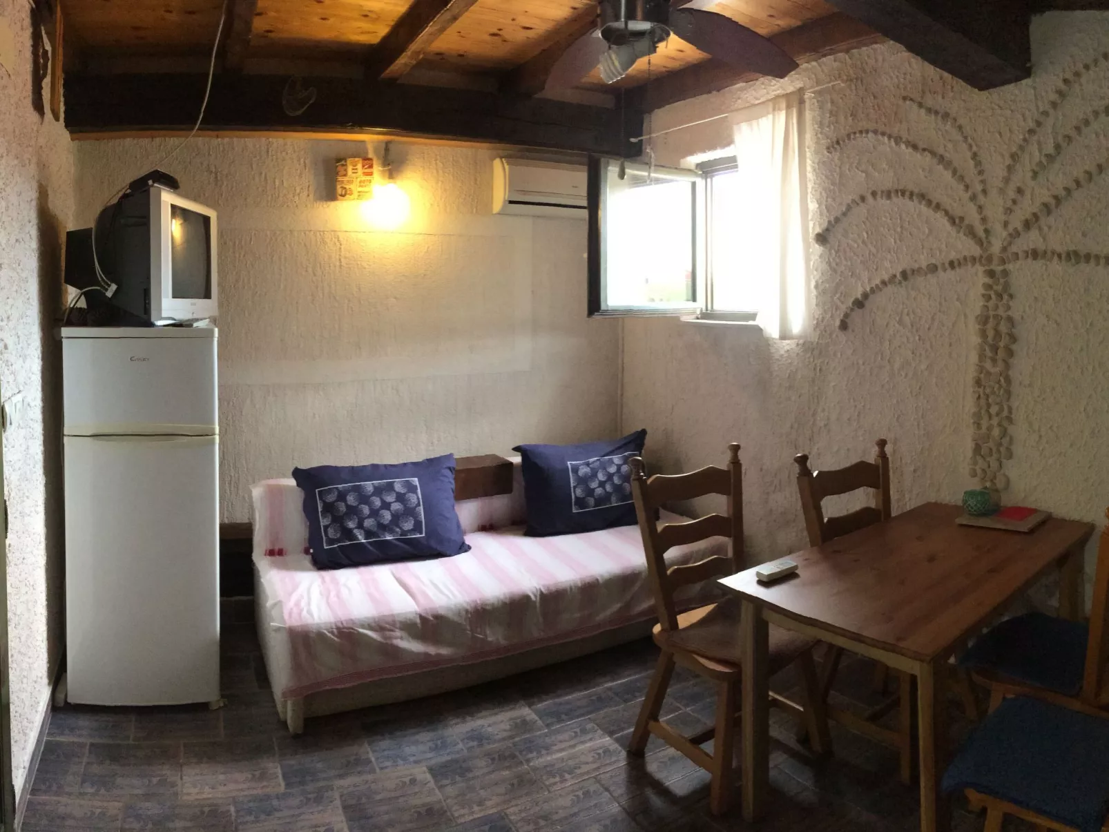 Sommersprosse/terase-Binnen