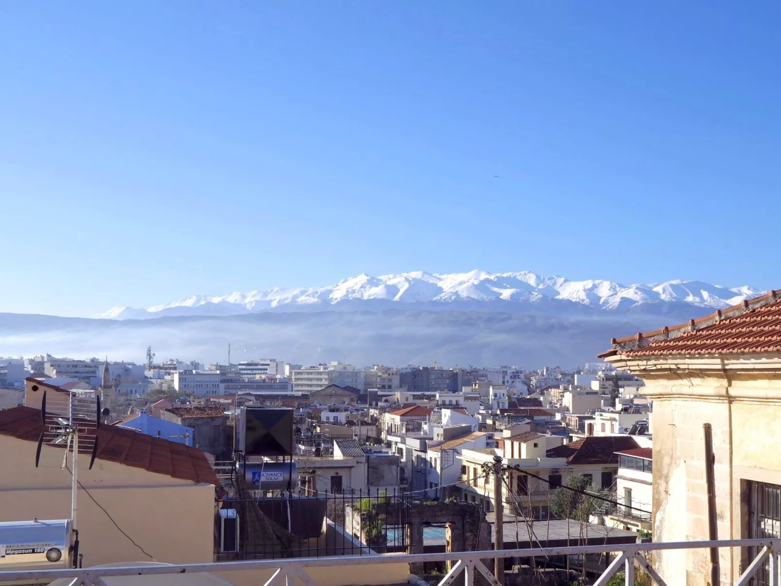 Venetian house-Buiten