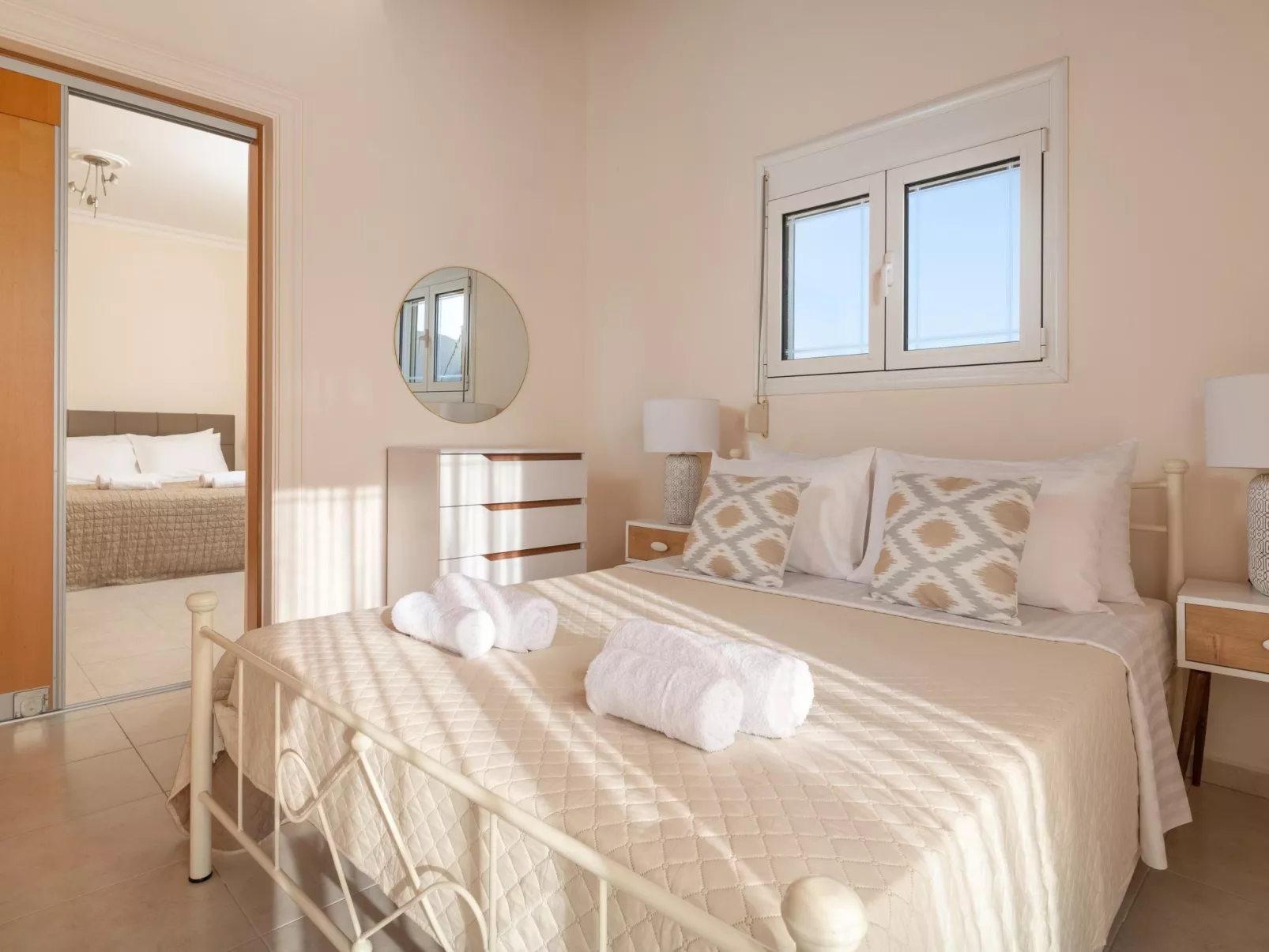 Villa Kamos in Archangelos-Binnen