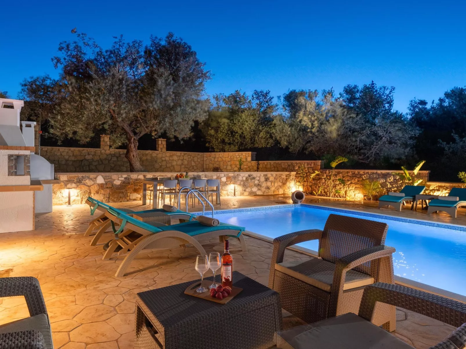 Für 6 Personen ca. 130 m