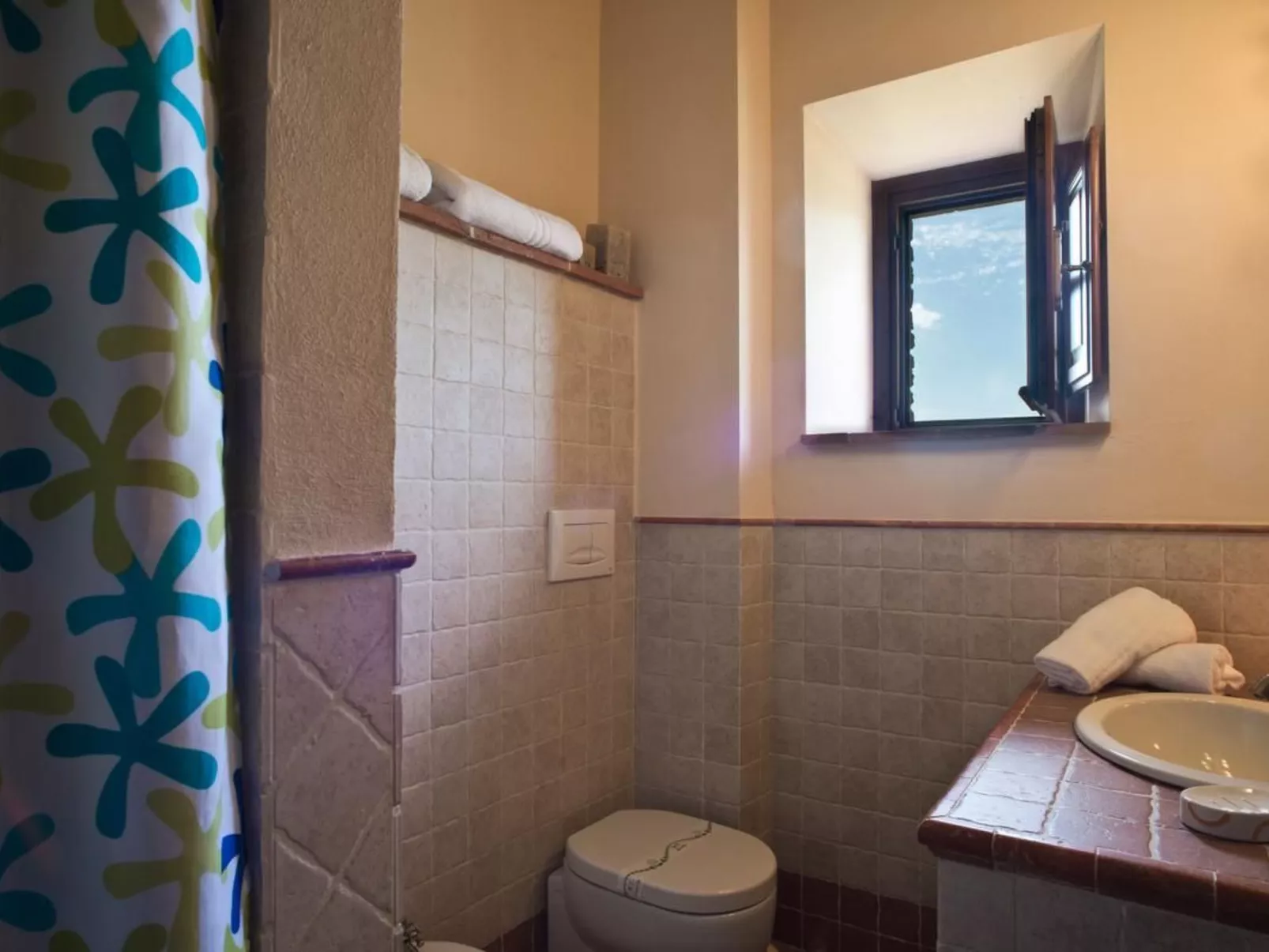 Alchenigi' Wohnung mit Schwimmbad-Binnen