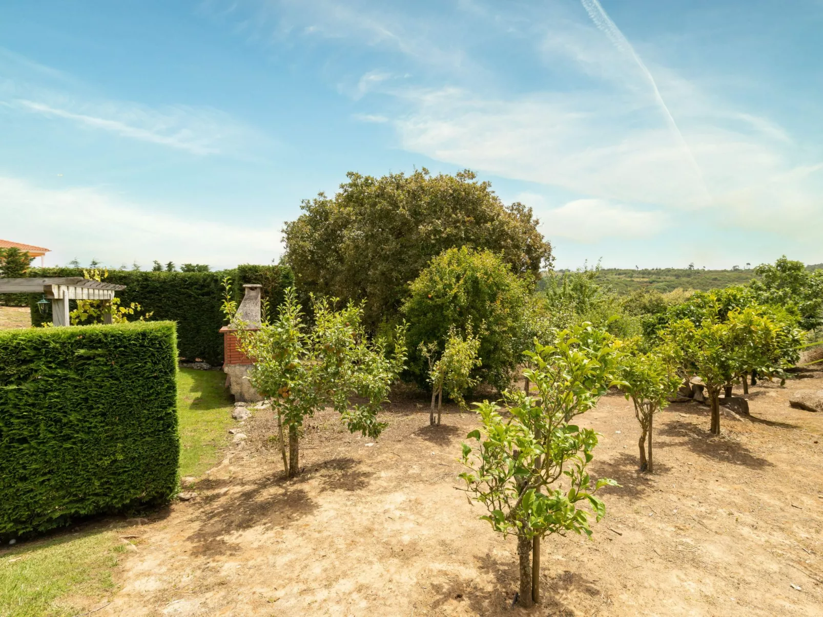 Villa Casa Branca I Geräumiger Rückzugsort für 12p-Buiten