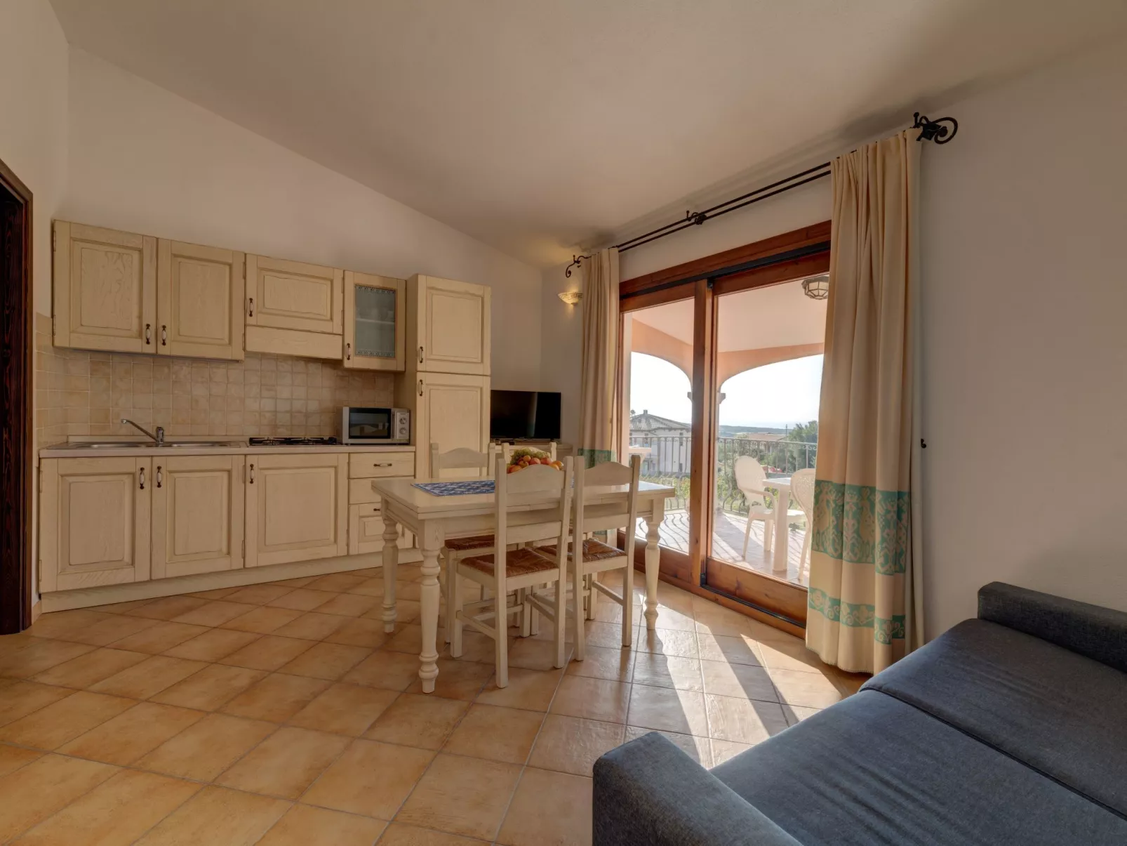 Badus in Badesi-Binnen