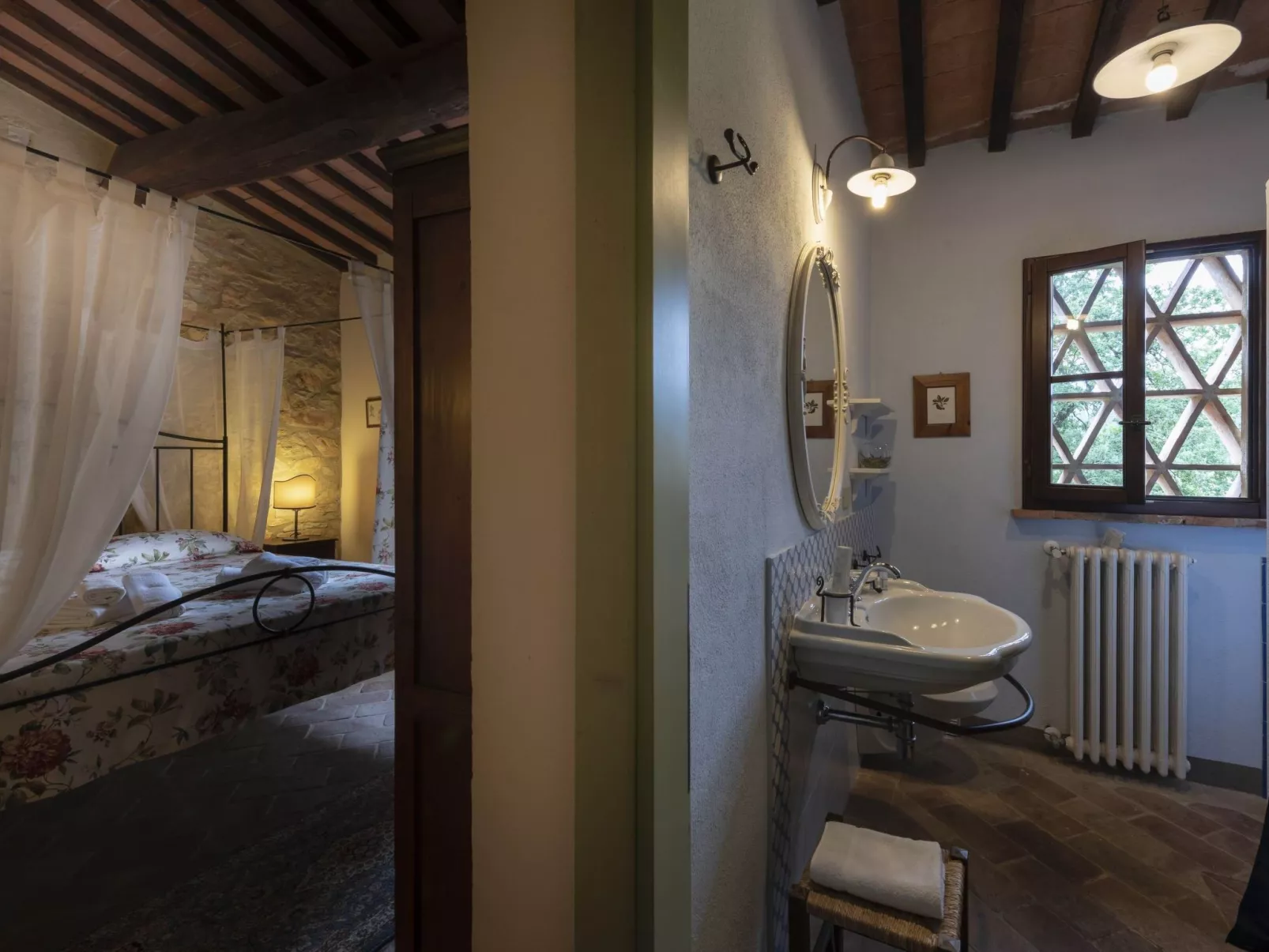 Maskendickkopf-Gimpel-Binnen