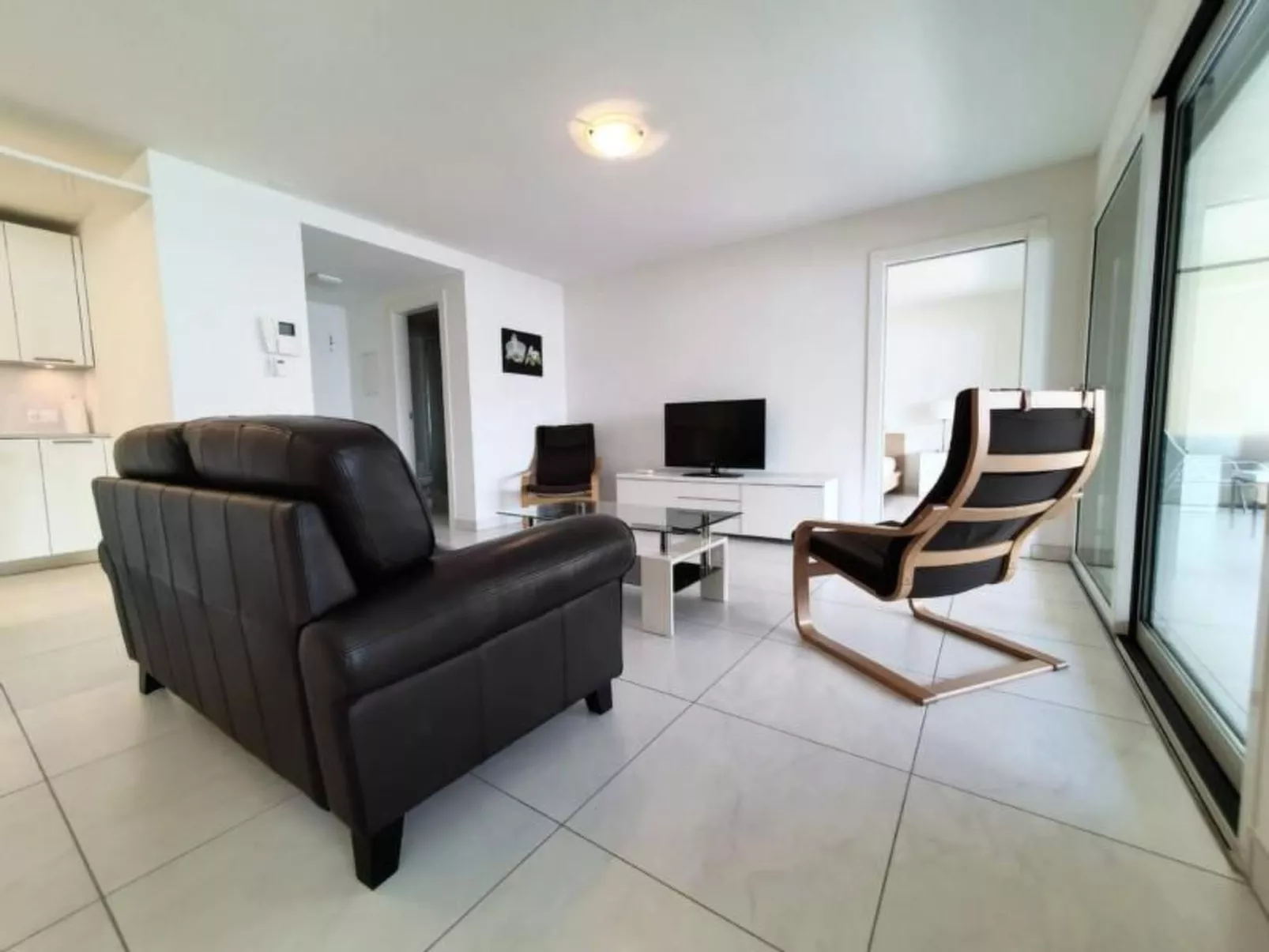 Vivian Residenz Apt 505-Binnen