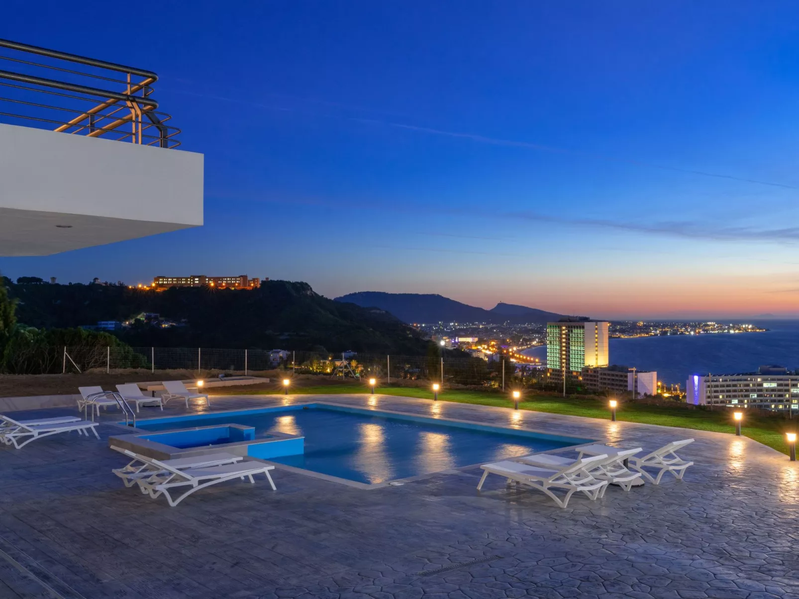 Monte Smith Luxus-Villa-Buiten