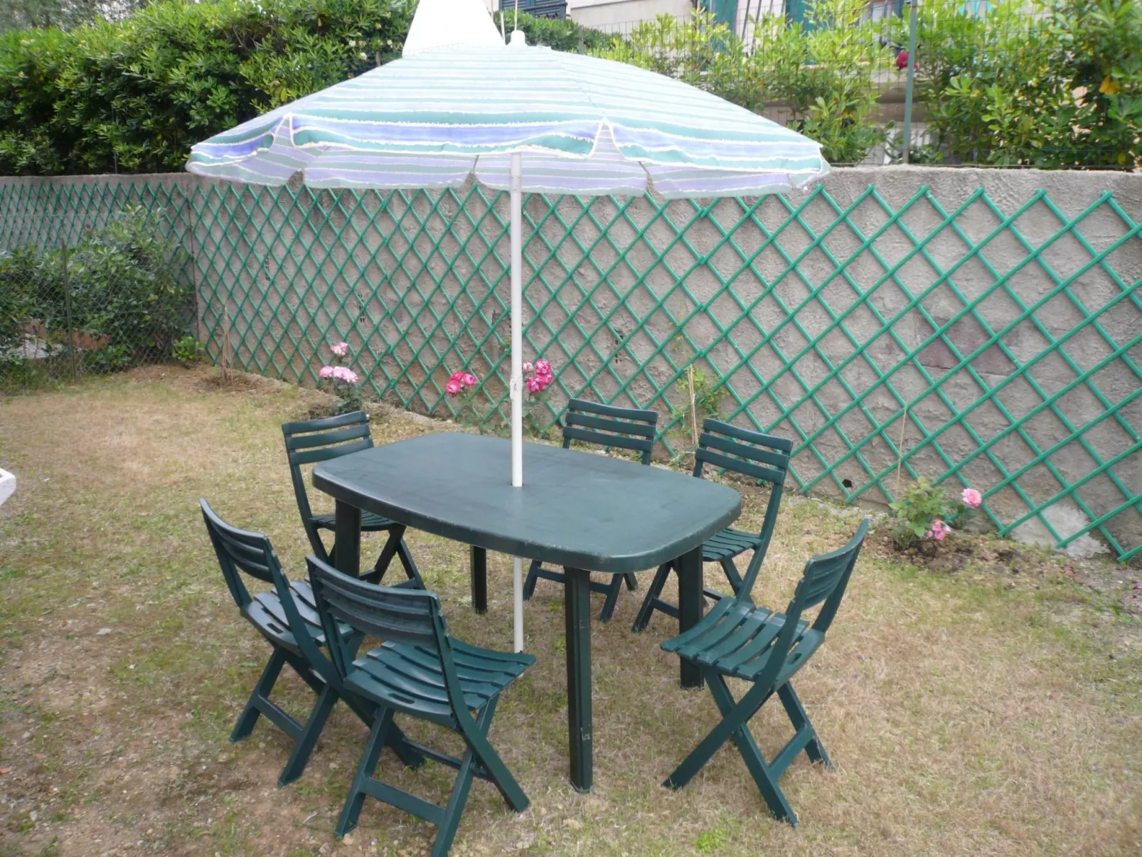 Wohnung mit Garten, Grill und Terrasse