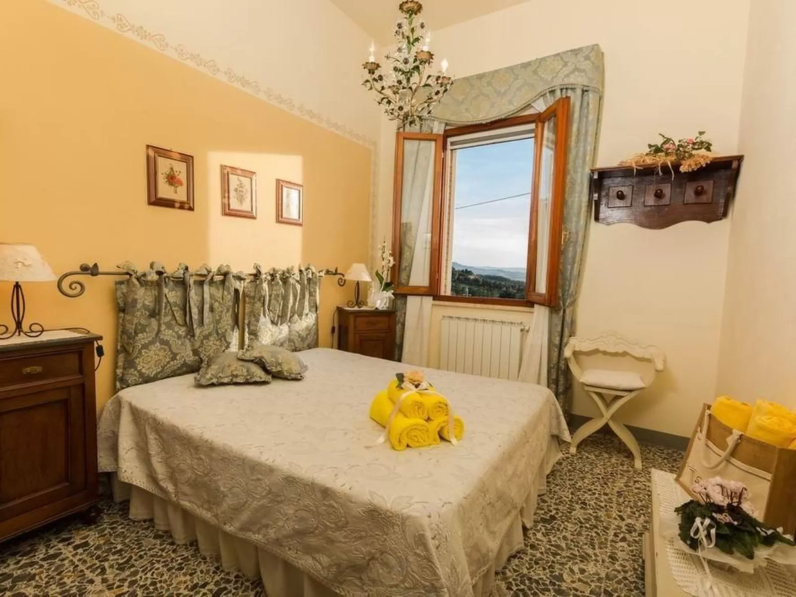 Villa Sassolina-Binnen