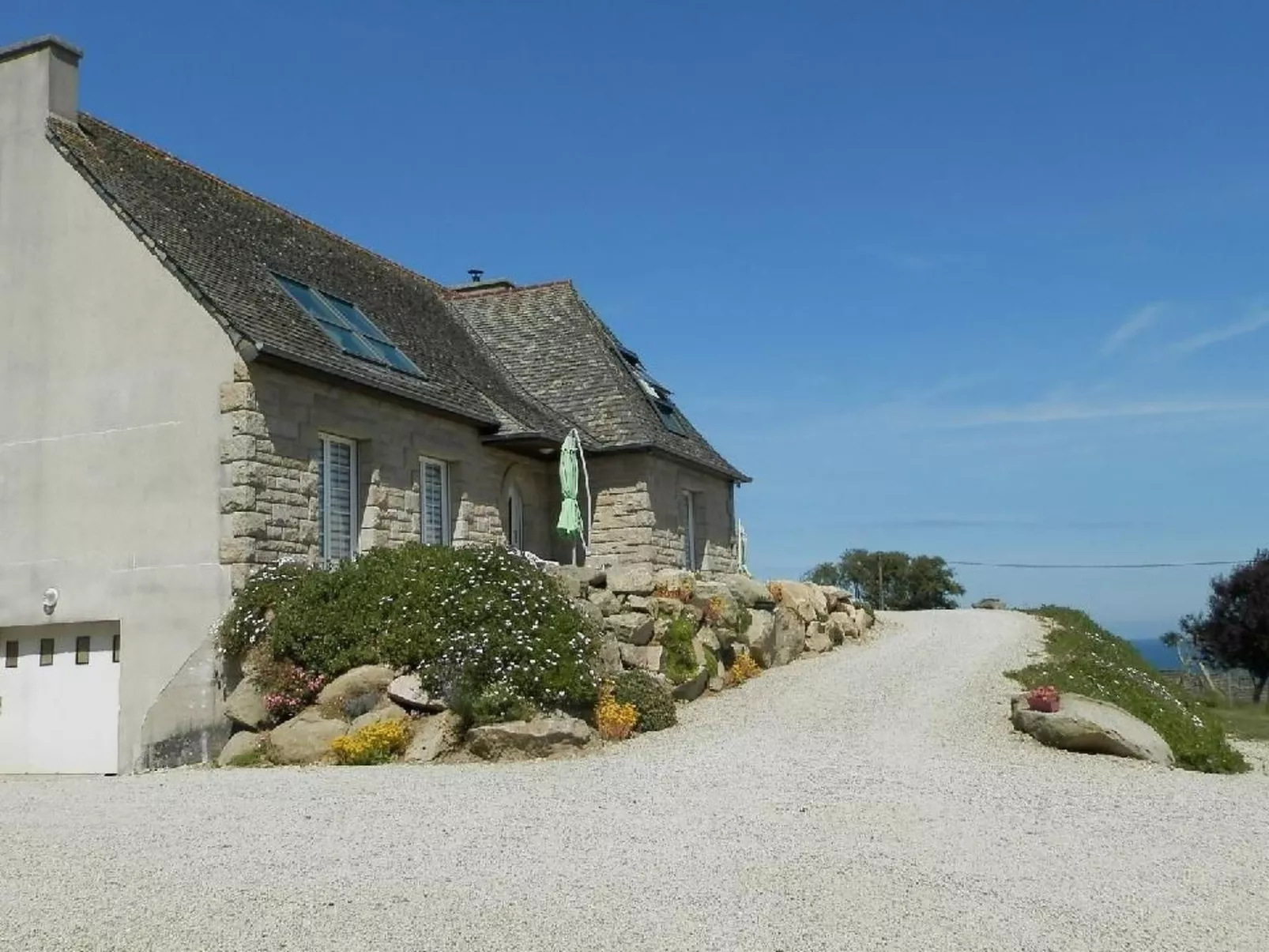 "Tromeal Lasalle" blick auf das Meer. Mit 4 Sternen klassifiziert-Image-tags.info