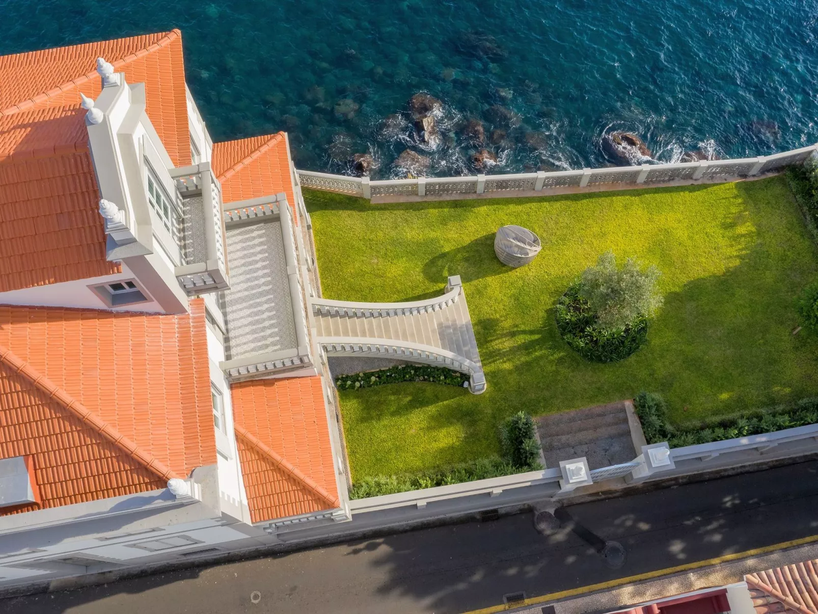 Mit Privatpool für 12 Personen in Sao Goncalo, Madeira-Image-tags.info