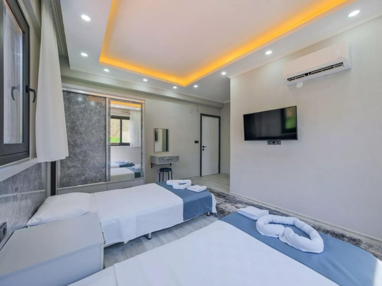 Villa in der Natur-Image-tags.info