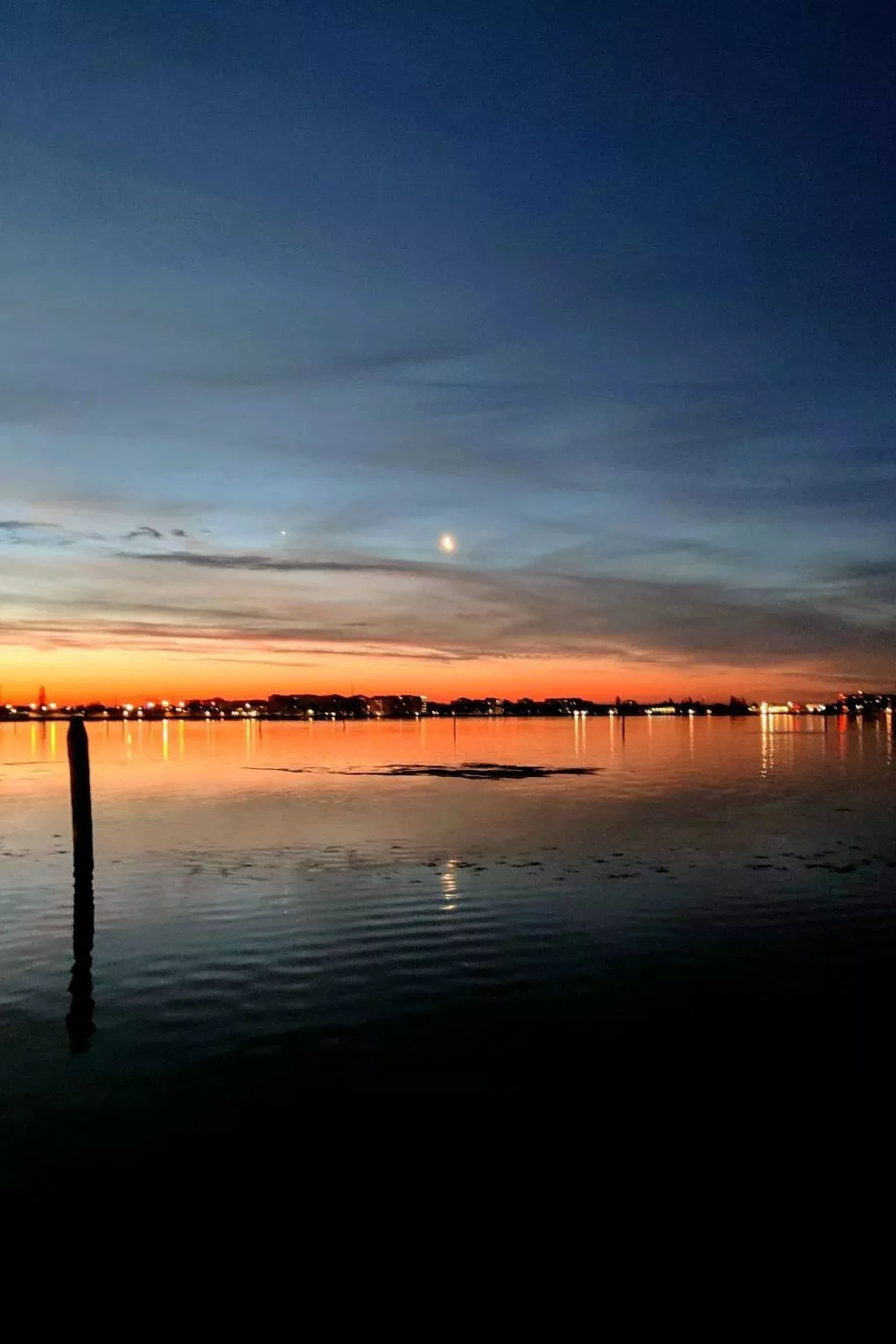 Wohnung mit Meerblick-Buiten