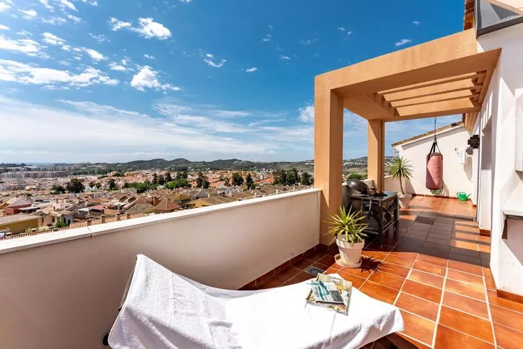 CT 251 - Faro's Lagunas Penthouse - Mijas Costa-Terrasbalkon