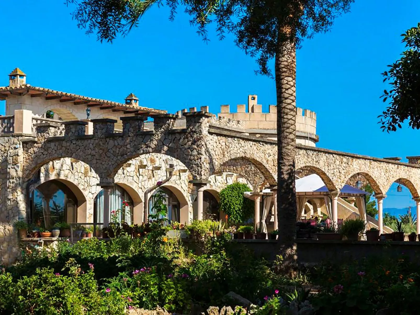 Castell Villa Bohío Mallorca - Buiten