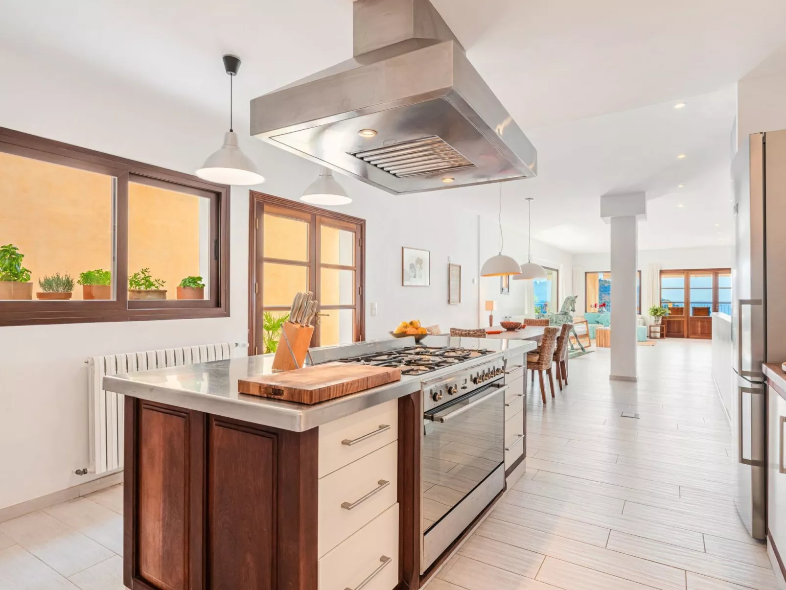 Casa del Puerto-Binnen