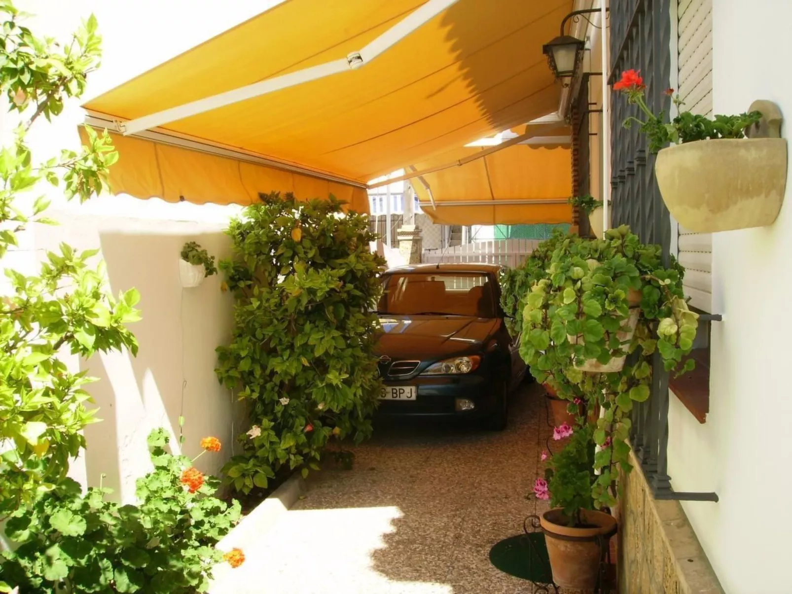 Wohnung 'Caracola' mit Terrasse-Buiten