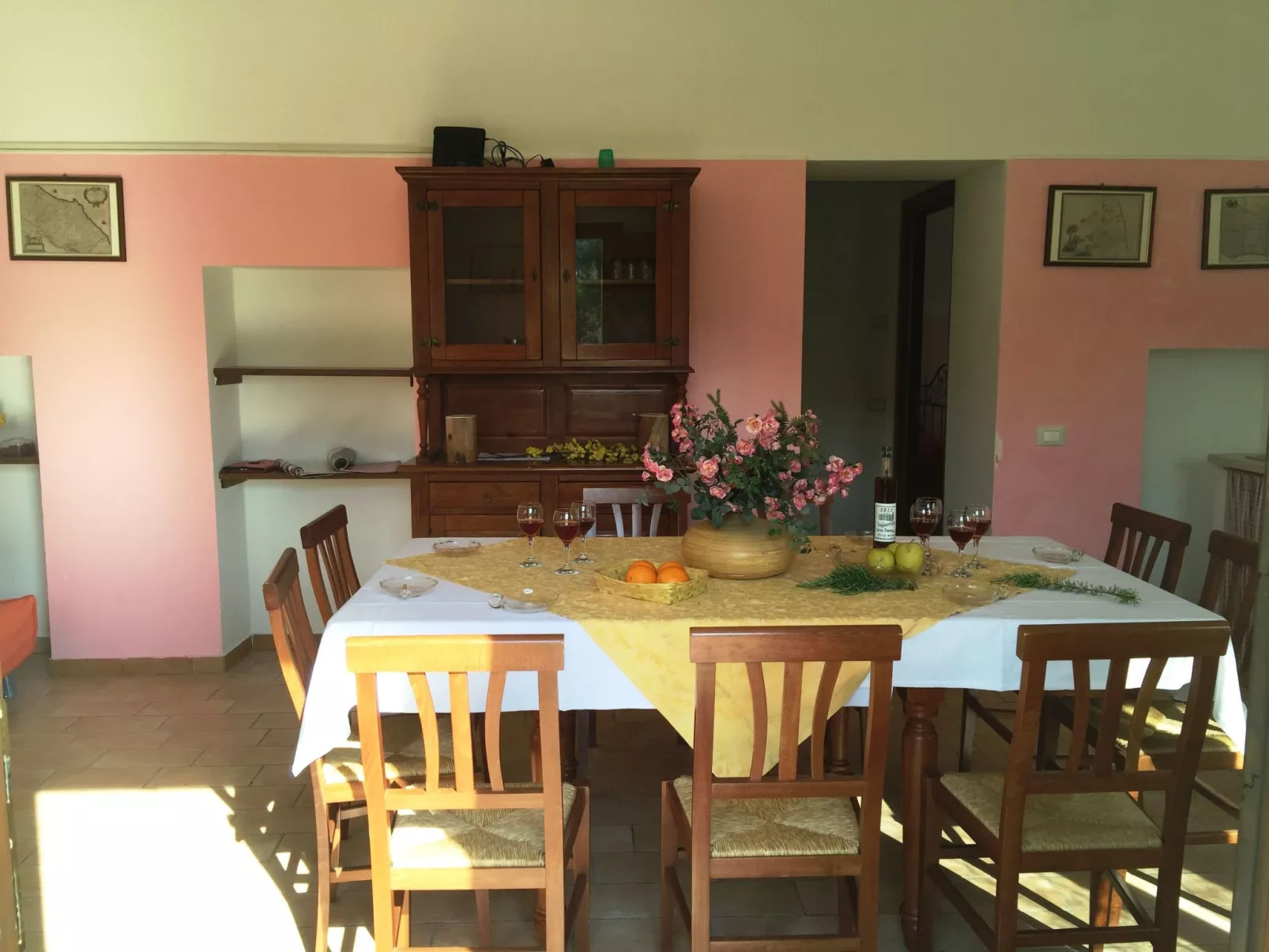 Haus für 11 Erwachsene und 9 Kinder in Apecchio-Binnen