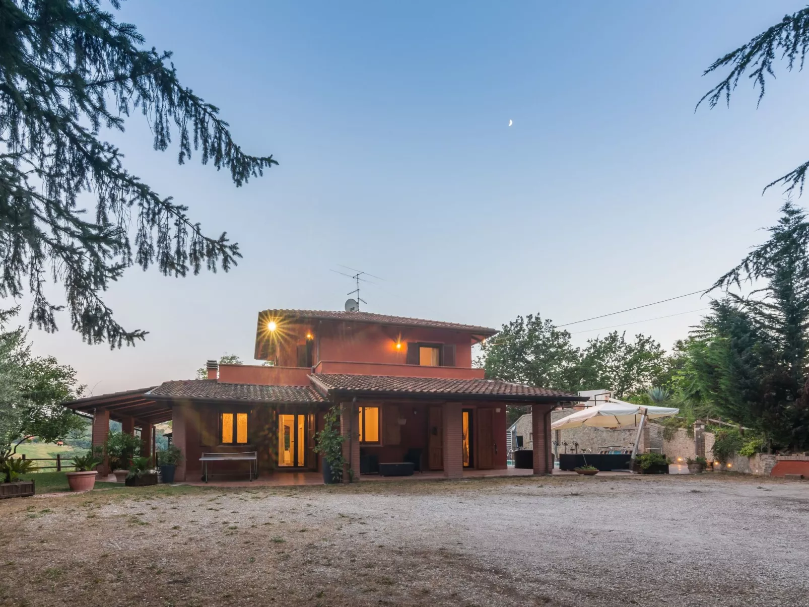 Landgut "TenutaQuarantaOlivi-Buiten